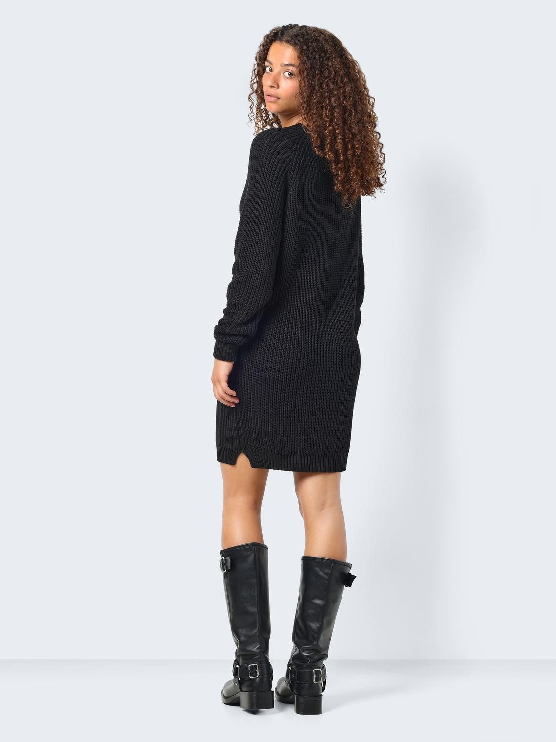 Noisy may Gebreide jurk NMSIESTA L/S O-NECK KNIT DRESS NOOS
