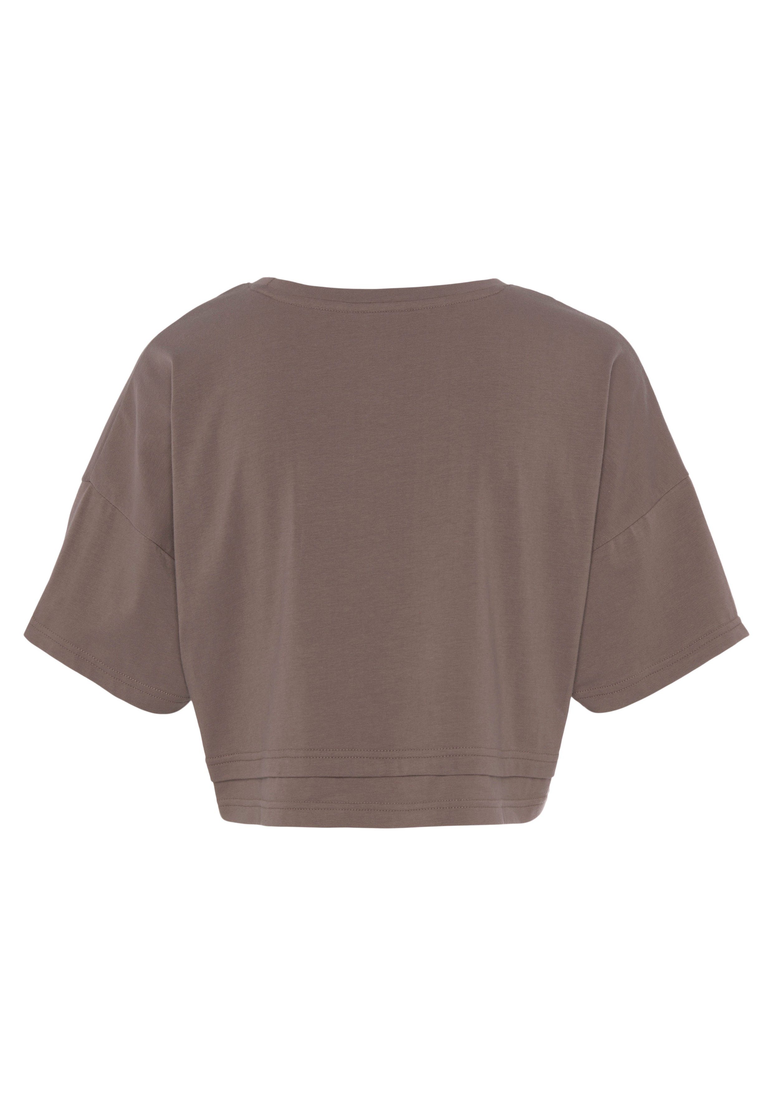 Lascana Shirt met korte mouwen met kastige snit en lagen-look