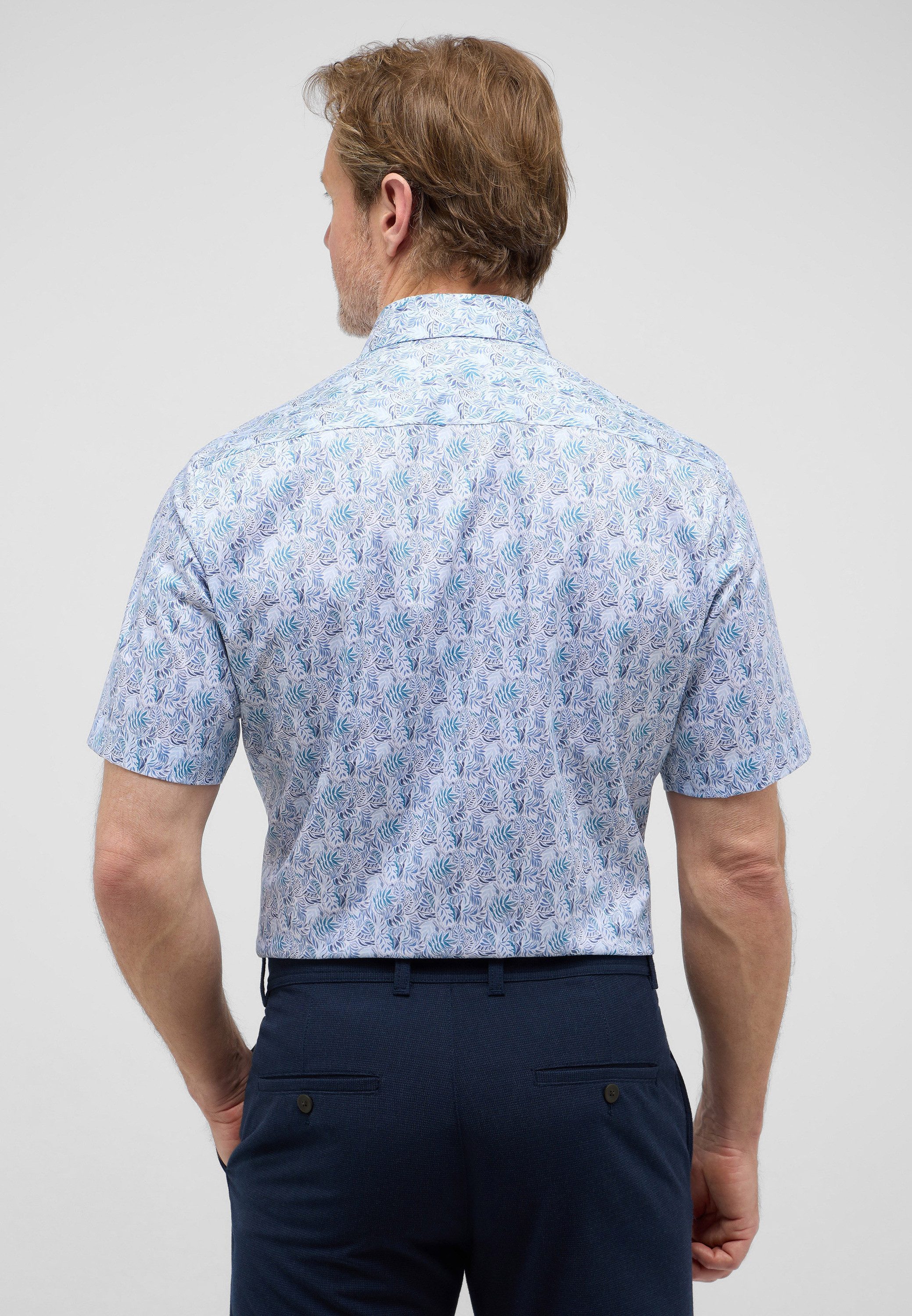 Eterna Overhemd met korte mouwen MODERN FIT NON IRON (strijkvrij)