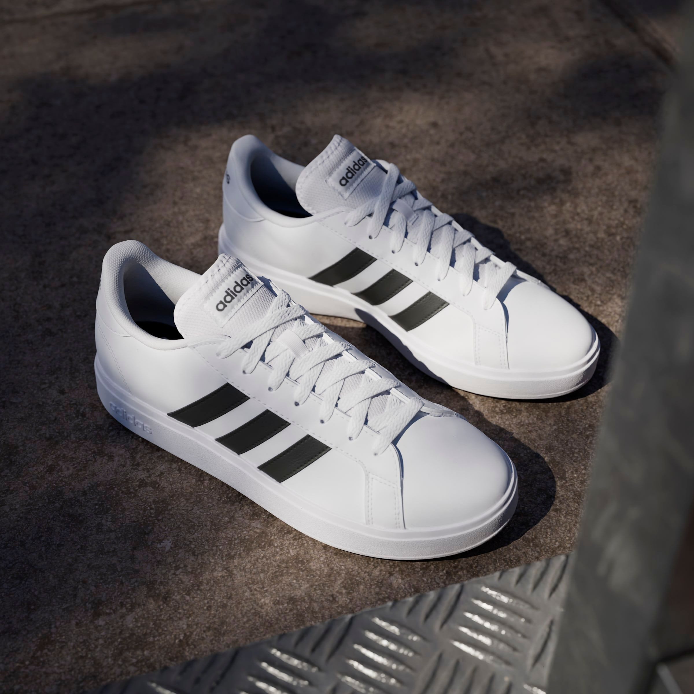 adidas Sportswear Sneakers GRAND COURT TD LIFESTYLE COURT CASUAL Design geïnspireerd op de adidas Superstar
