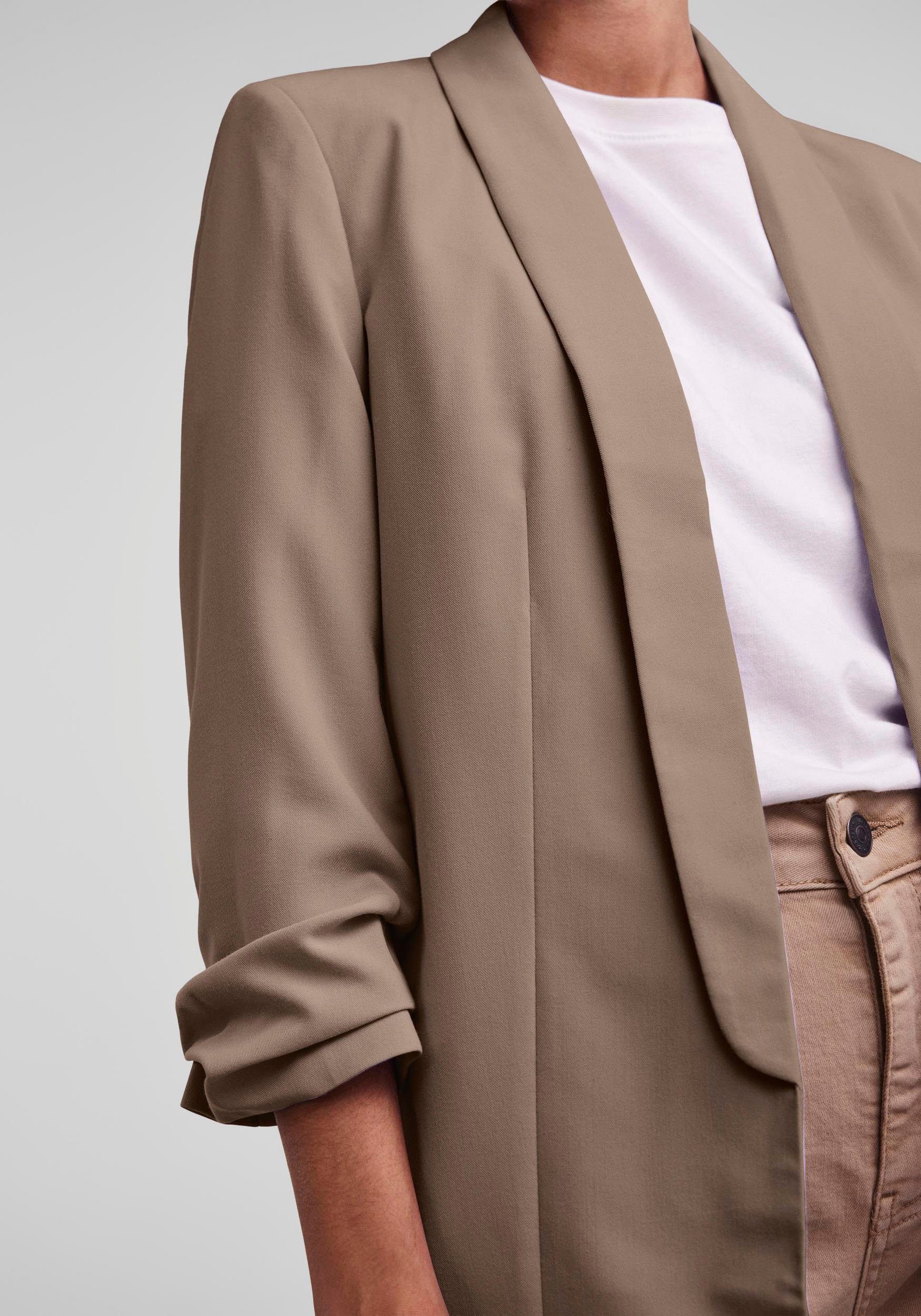 pieces Blouseblazer PCBOSELLA 3/4 BLAZER NOOS met plooidetail op de mouw