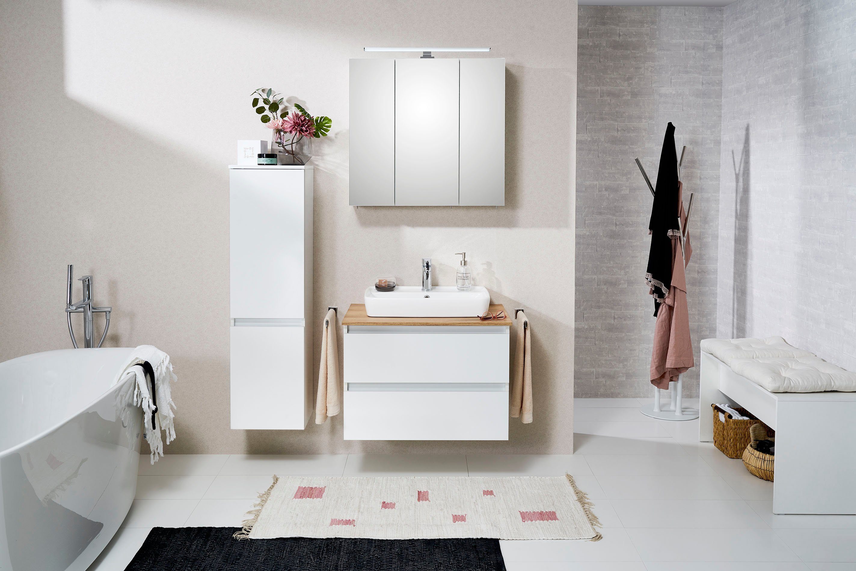 Saphir Spiegelkast Quickset 360 Badkamermeubel, 3 spiegeldeuren, 6 planken, 75 cm breed