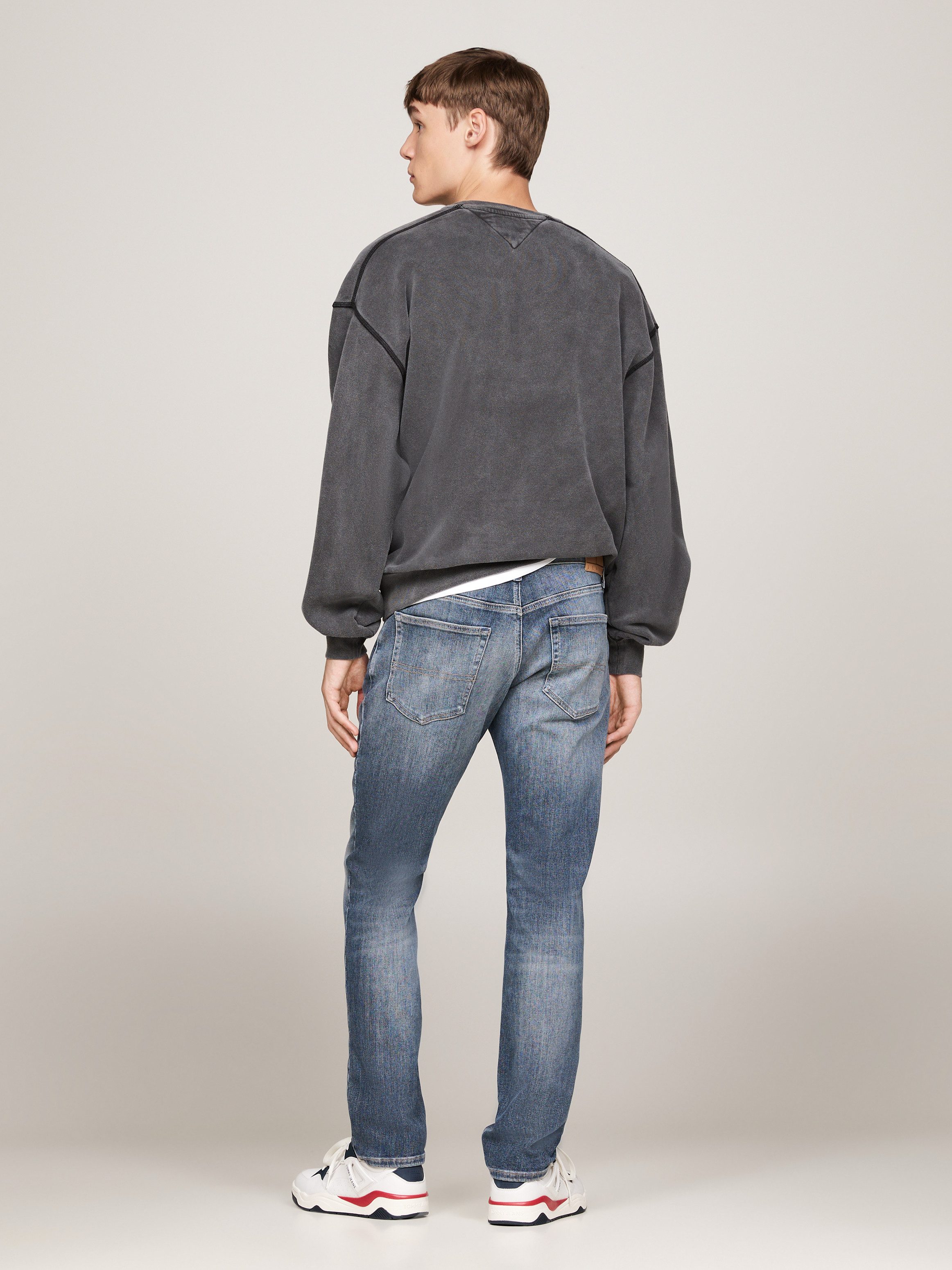 TOMMY JEANS Slim fit jeans SCANTON SLIM met gestempeld logo