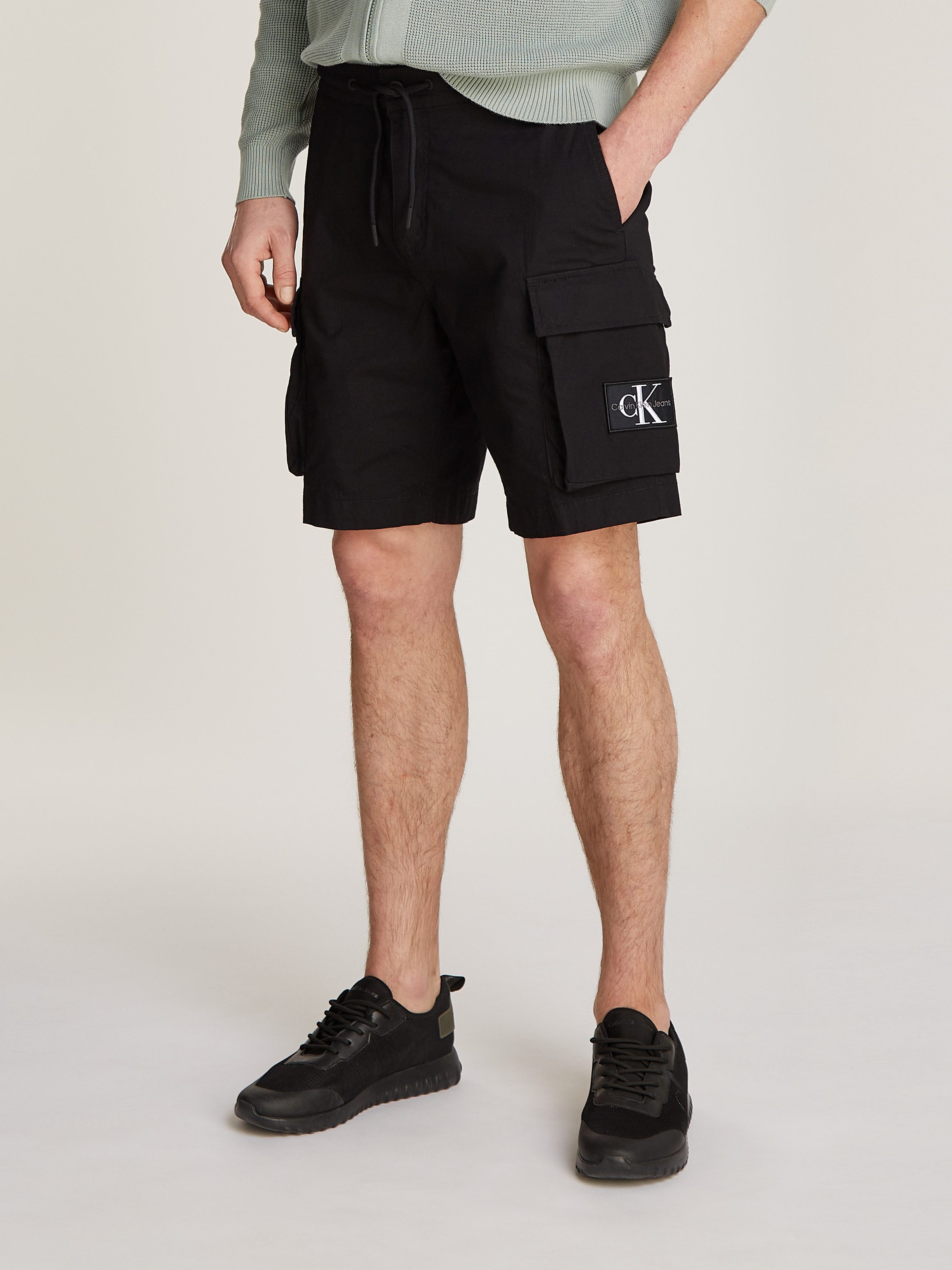 Calvin Klein Cargoshort CARGO SHORT met logopatch