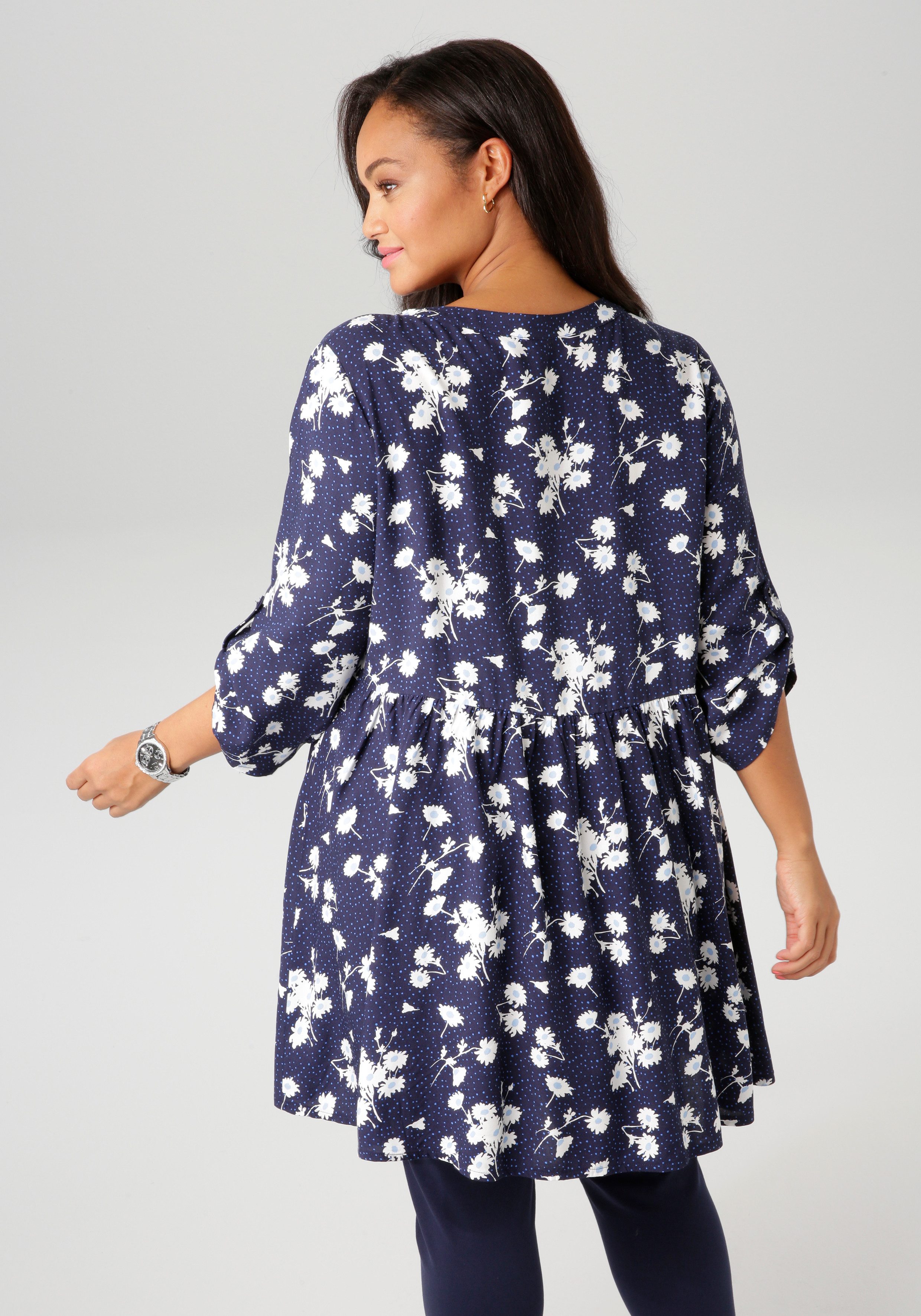 Aniston PLUS Lange blouse met bloemen en kleine stippen bedrukt - nieuwe collectie