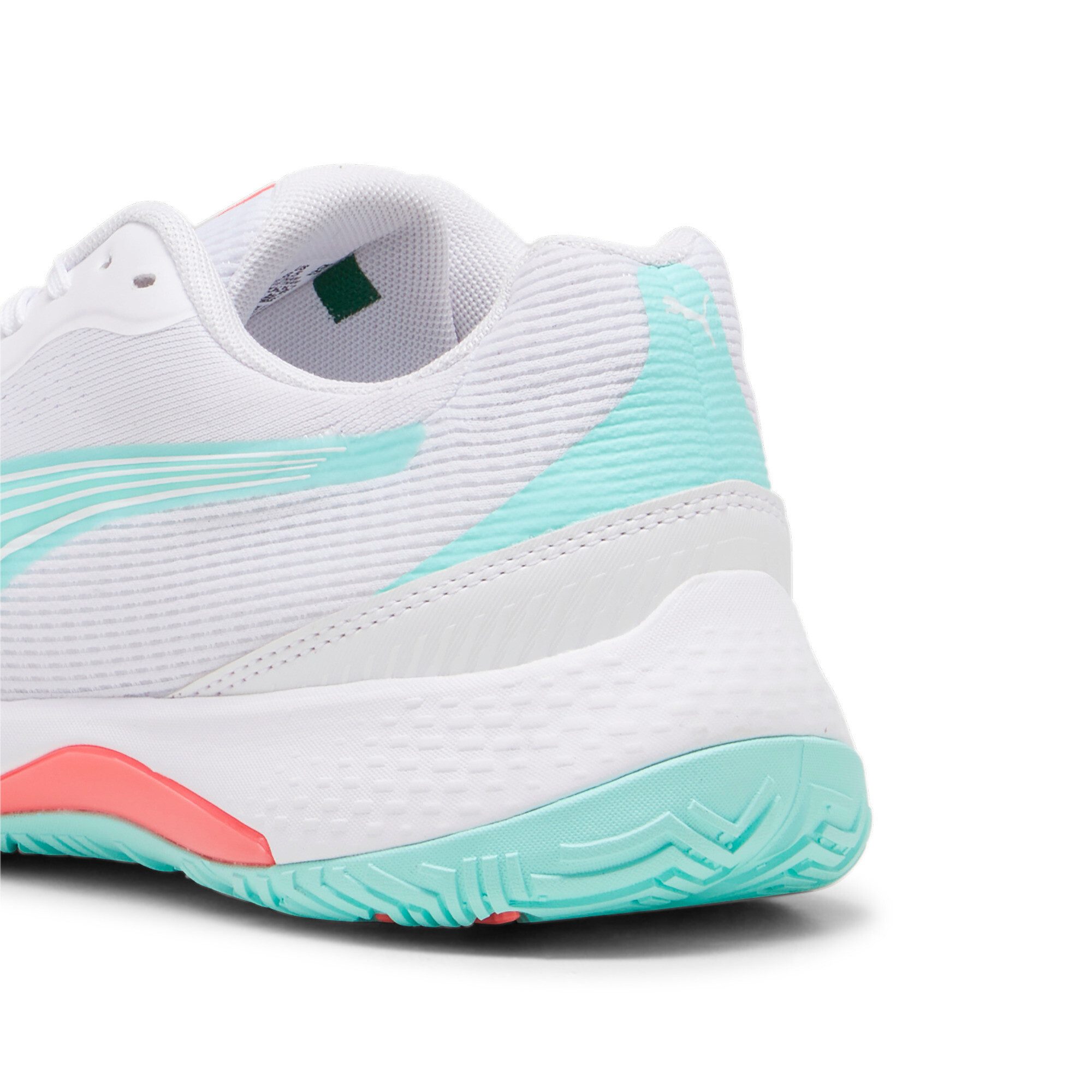 PUMA Zaalschoenen SOLARSTRIKE III W+