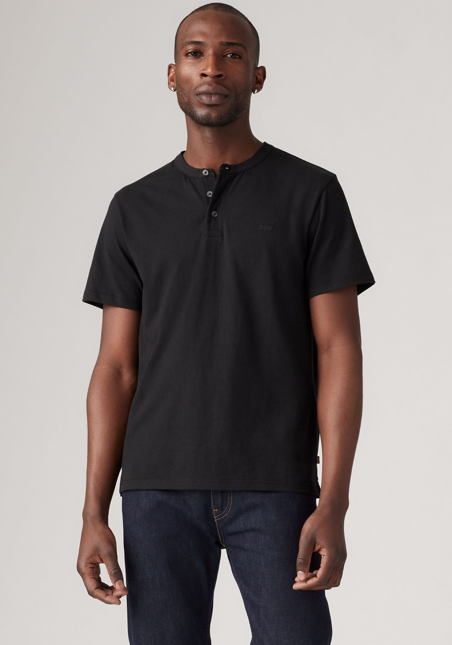 Levi's® Henleyshirt met geborduurd logo