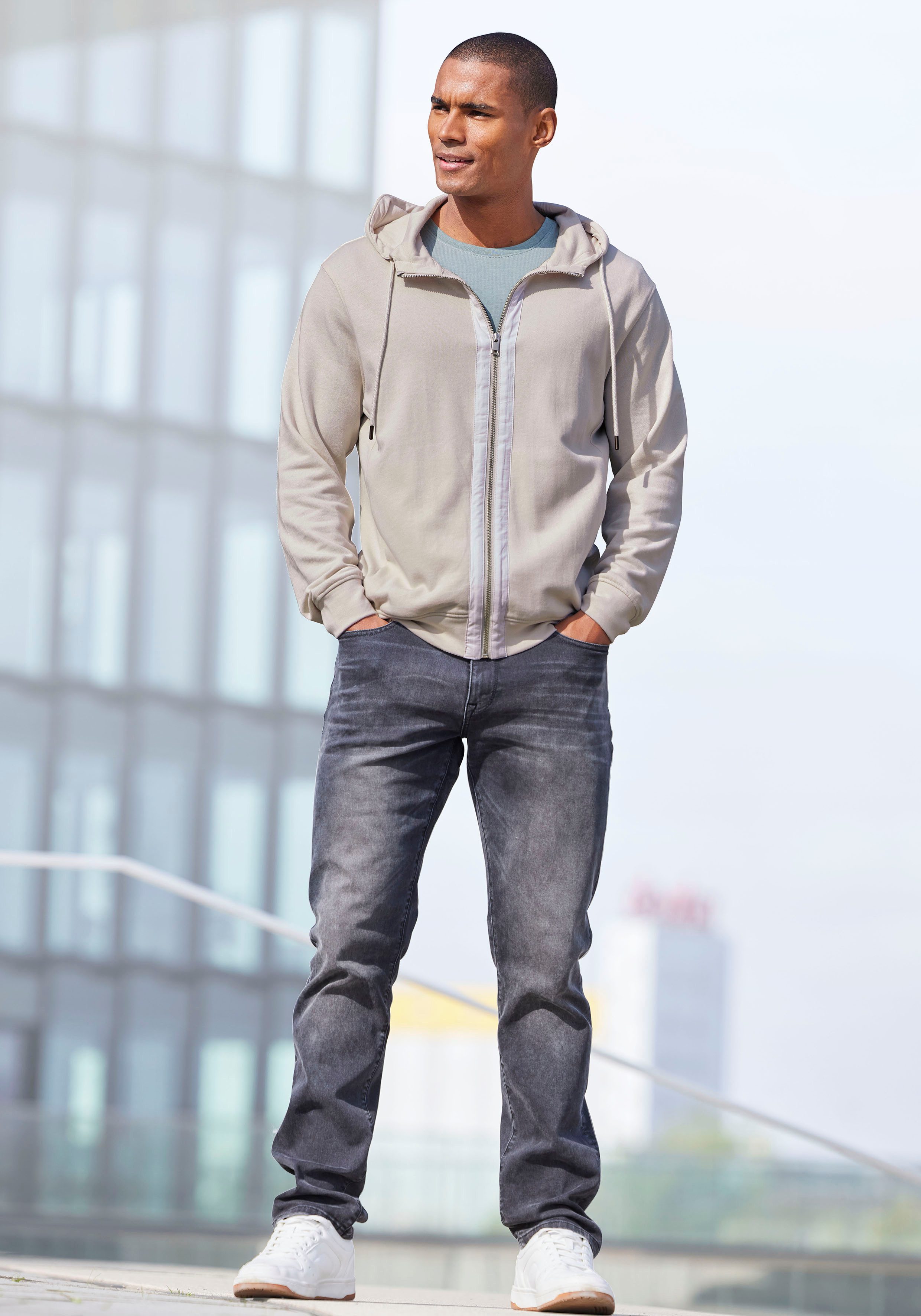 AUTHENTIC LE JOGGER Capuchonsweatvest