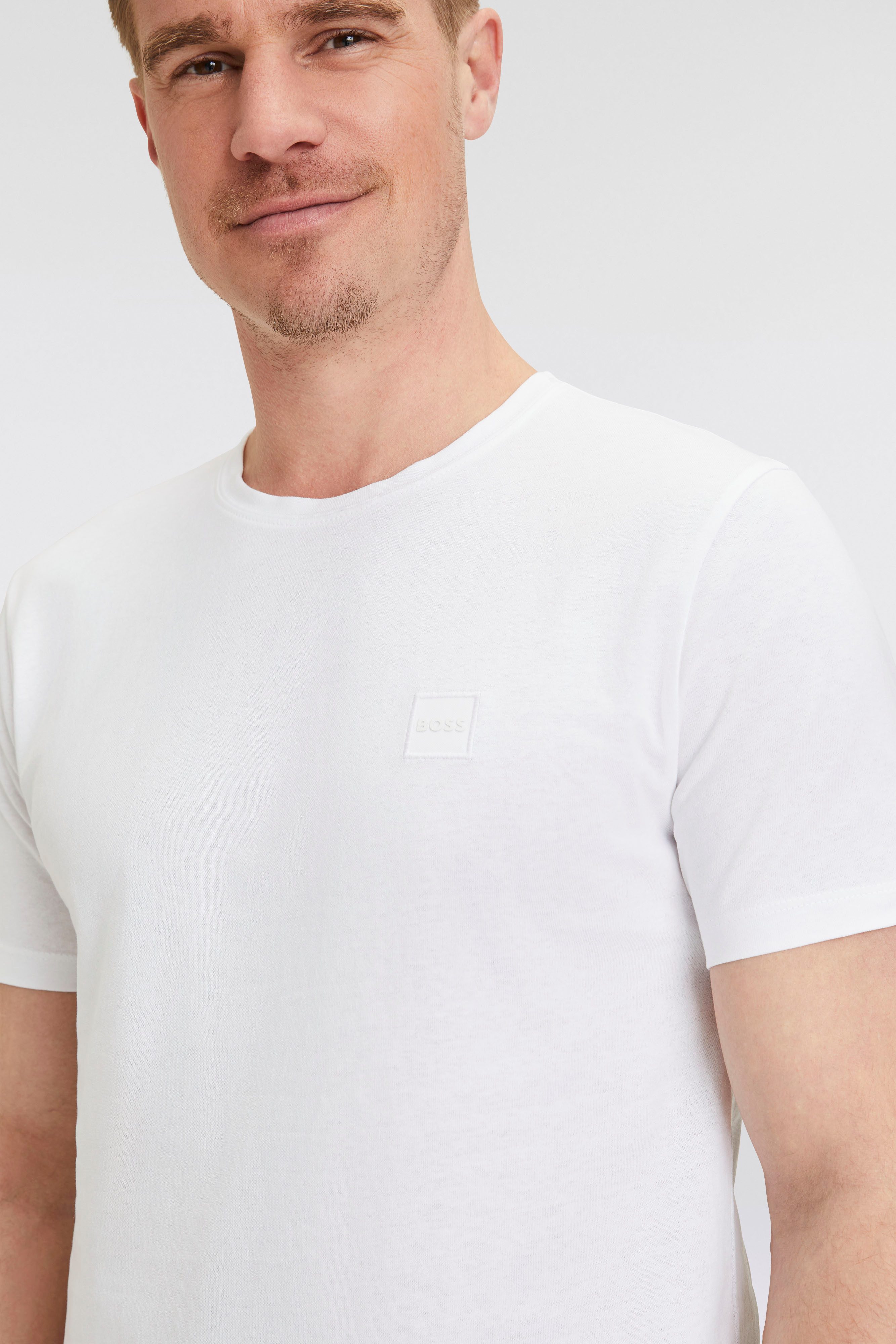 Boss Orange T-shirt Tales met boss-borduursel op de borst