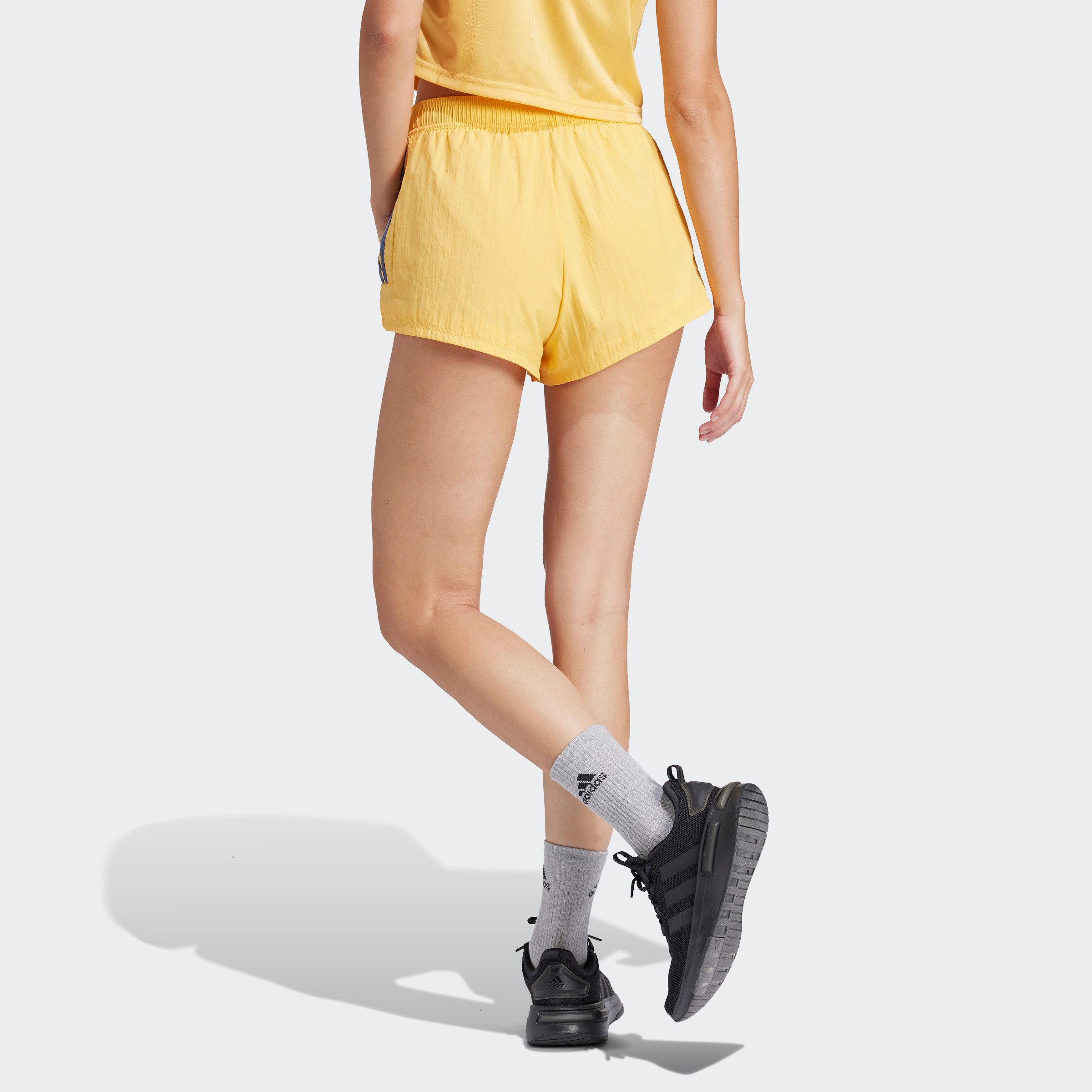 adidas Sportswear Short W TIRO Q2 WV SH (1-delig)