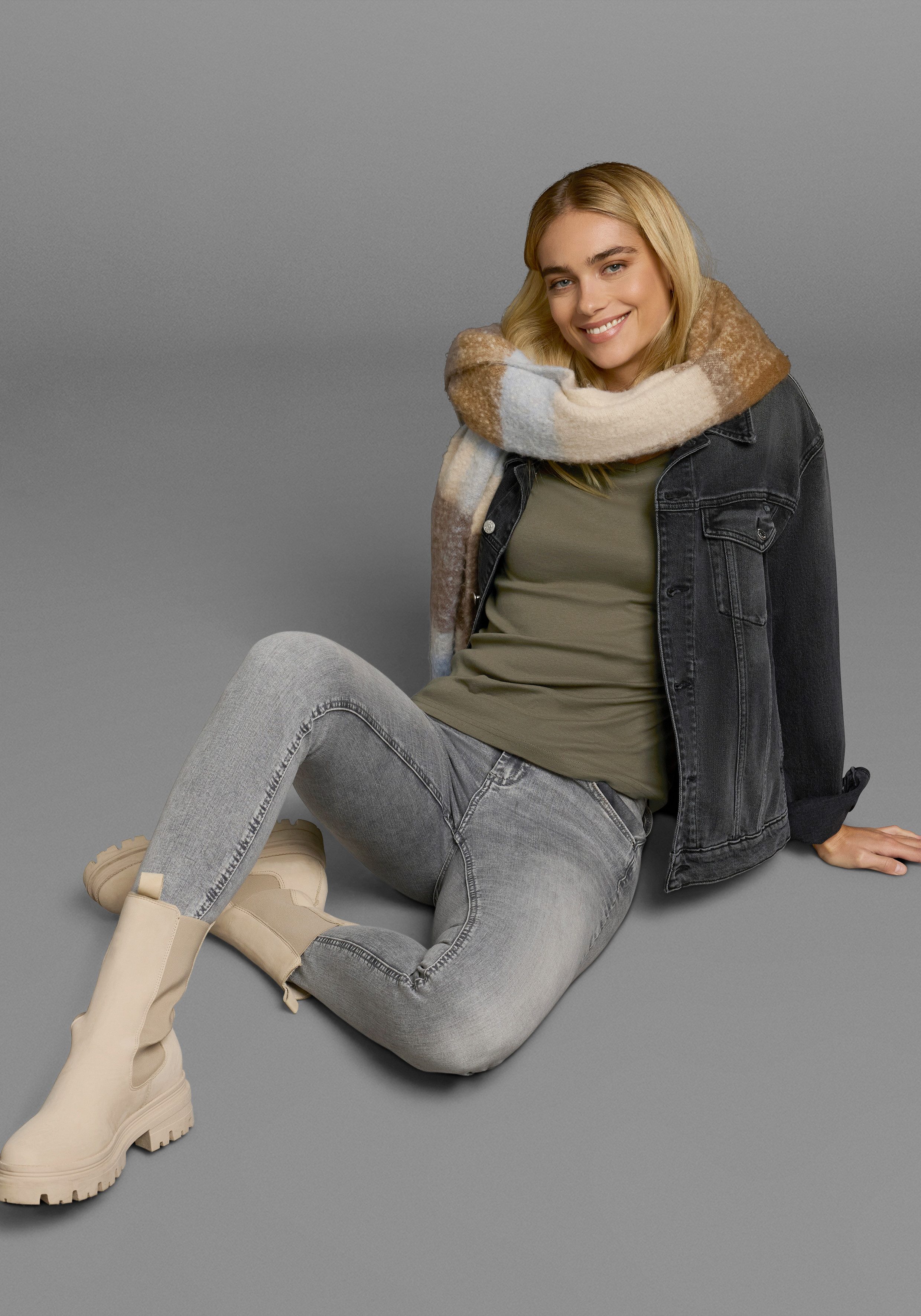 Flashlights Shirt met V-hals effen, v-hals, basic stijl, van katoen, in 2-pack (2-delig, Set van 2)