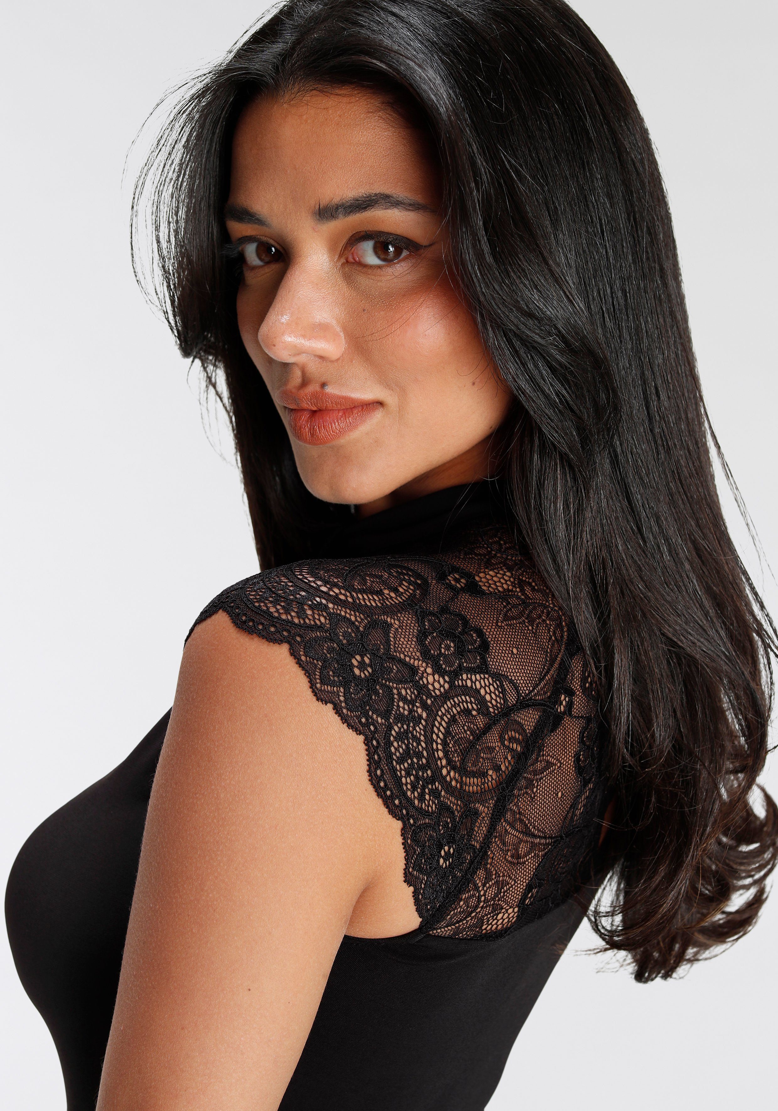 Melrose Kanten shirt korte mouwen, zeer figuurvolgend, effen, staande kraag