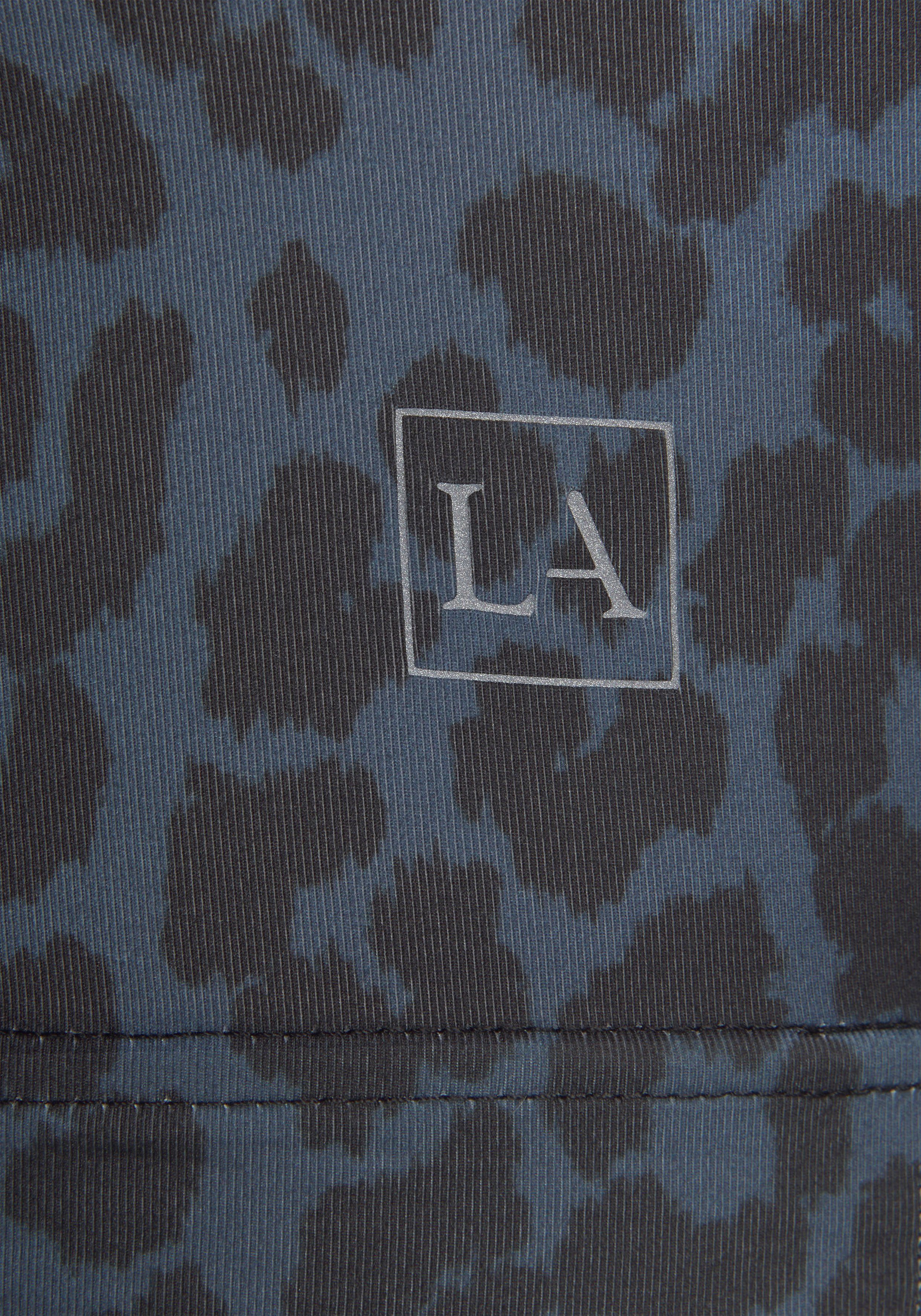 active by Lascana Functioneel shirt met luipaardmotief en brede schouderbandjes