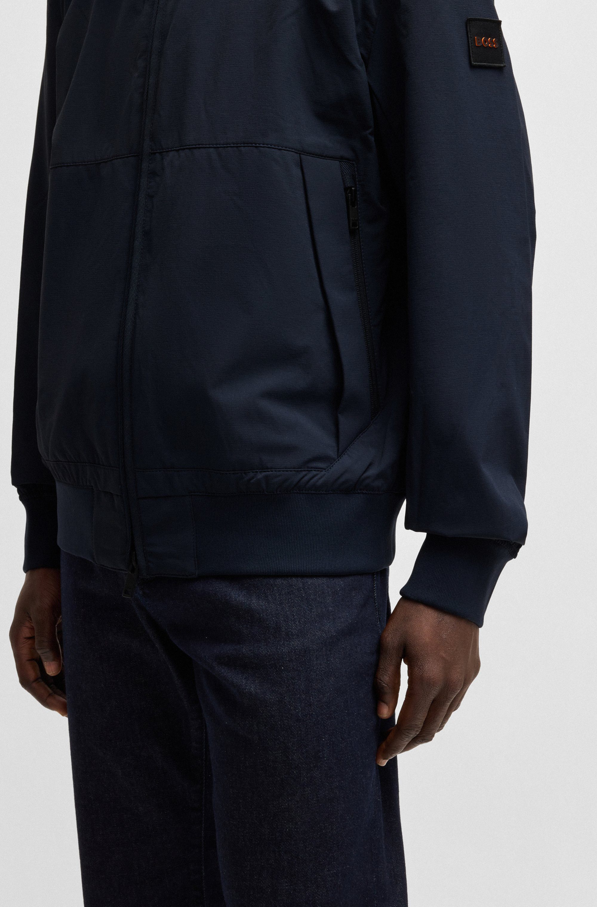 Boss Orange Outdoorjack Oloco met een capuchon