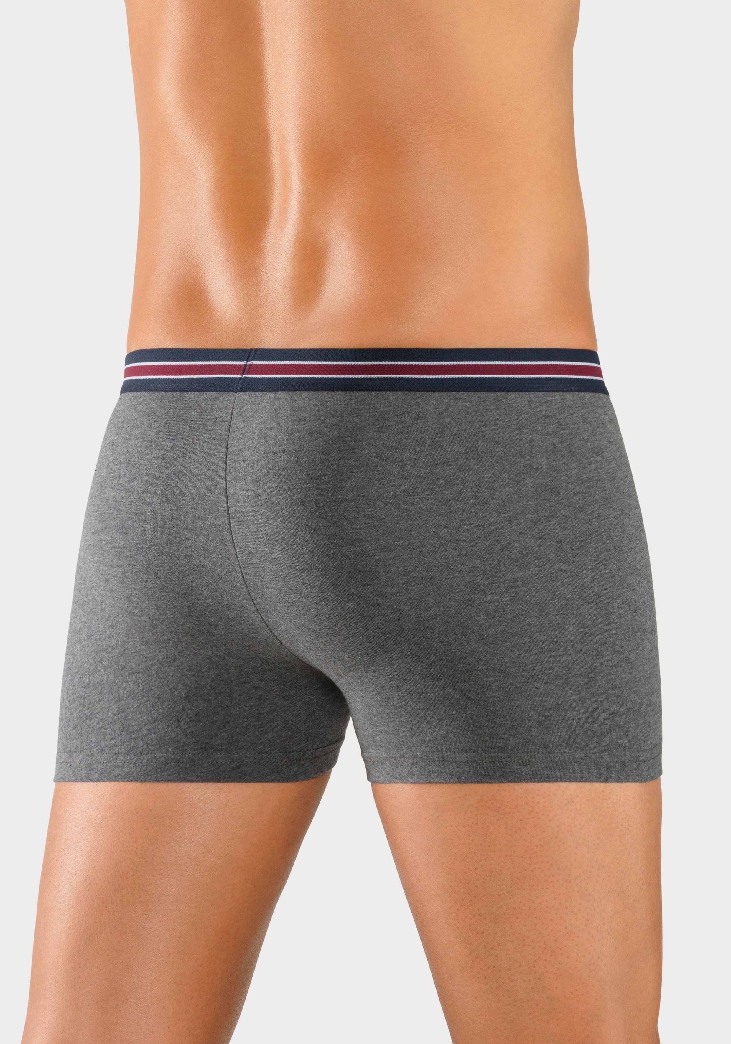 Bench. Boxershort voor heren (set, 4 stuks)