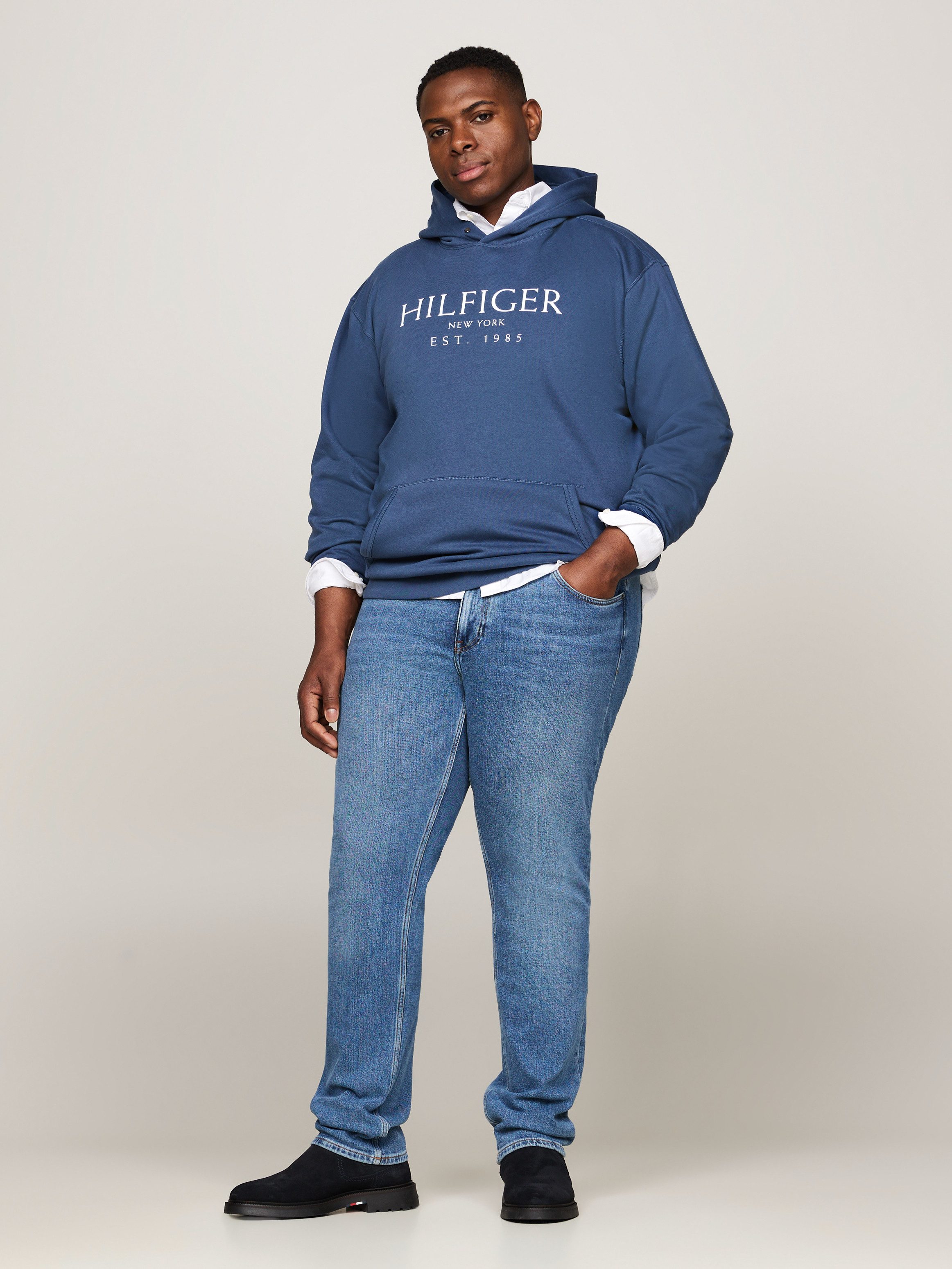 Tommy Hilfiger Hoodie BT-BIG HILFIGER HOODY-B in grote maten met logo-borduursel op de mouw