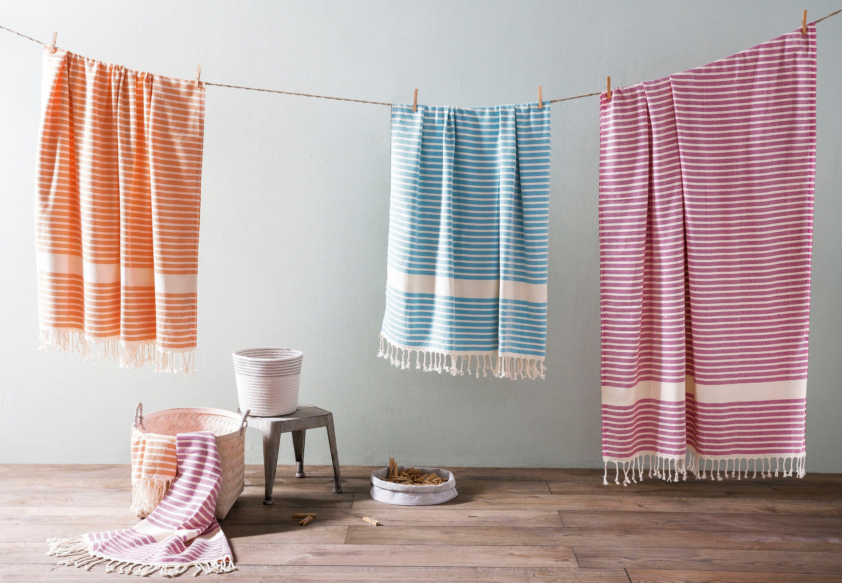 done.® Plaid Lounge Stripes Lichte plaid met geknoopte franje