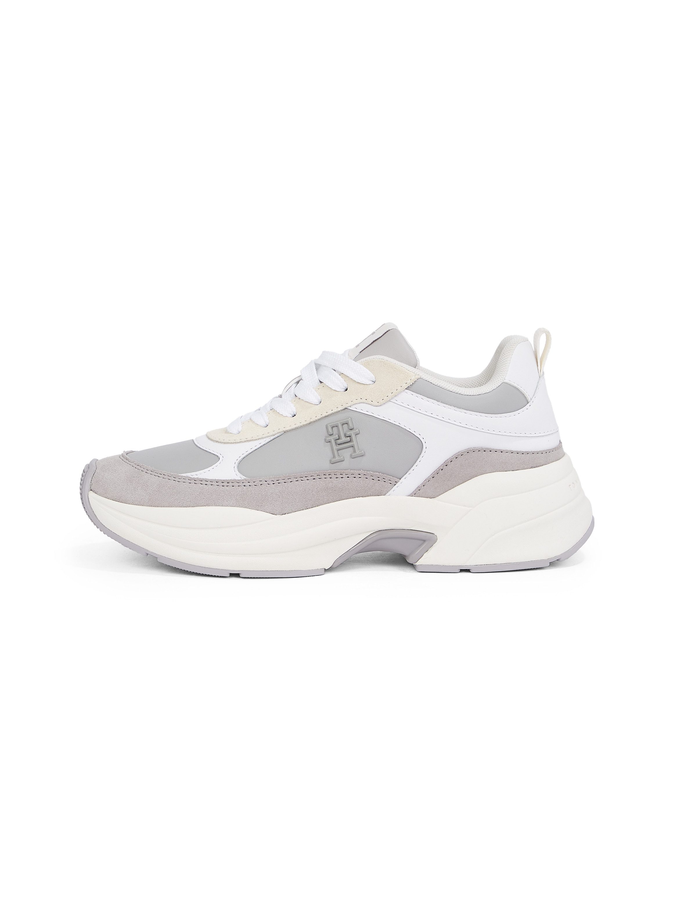 Tommy Hilfiger Plateausneakers TH CHUNKY FEMININE RUNNER vrijetijdsschoen, lage schoen, veterschoen met th-logo-embleem