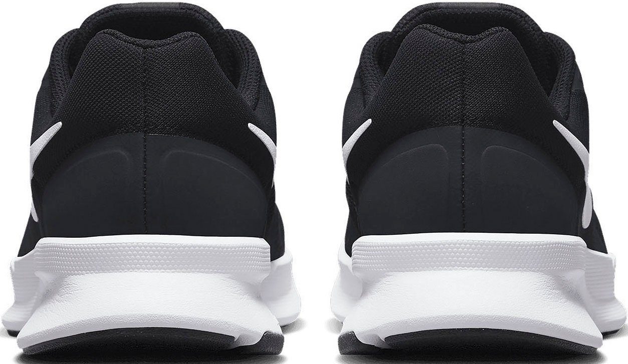 Nike Runningschoenen RUN SWIFT 3