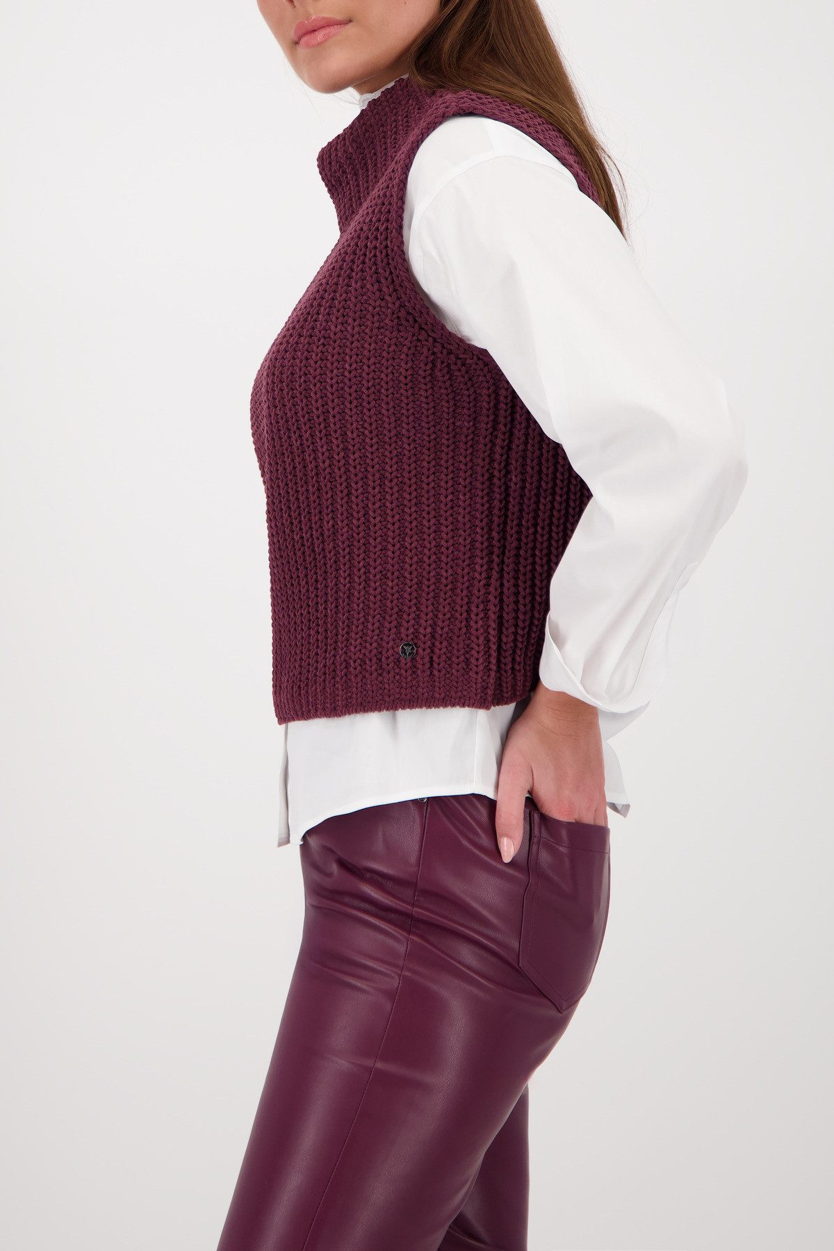 Monari Slip-over Pullunder Basic Chenille