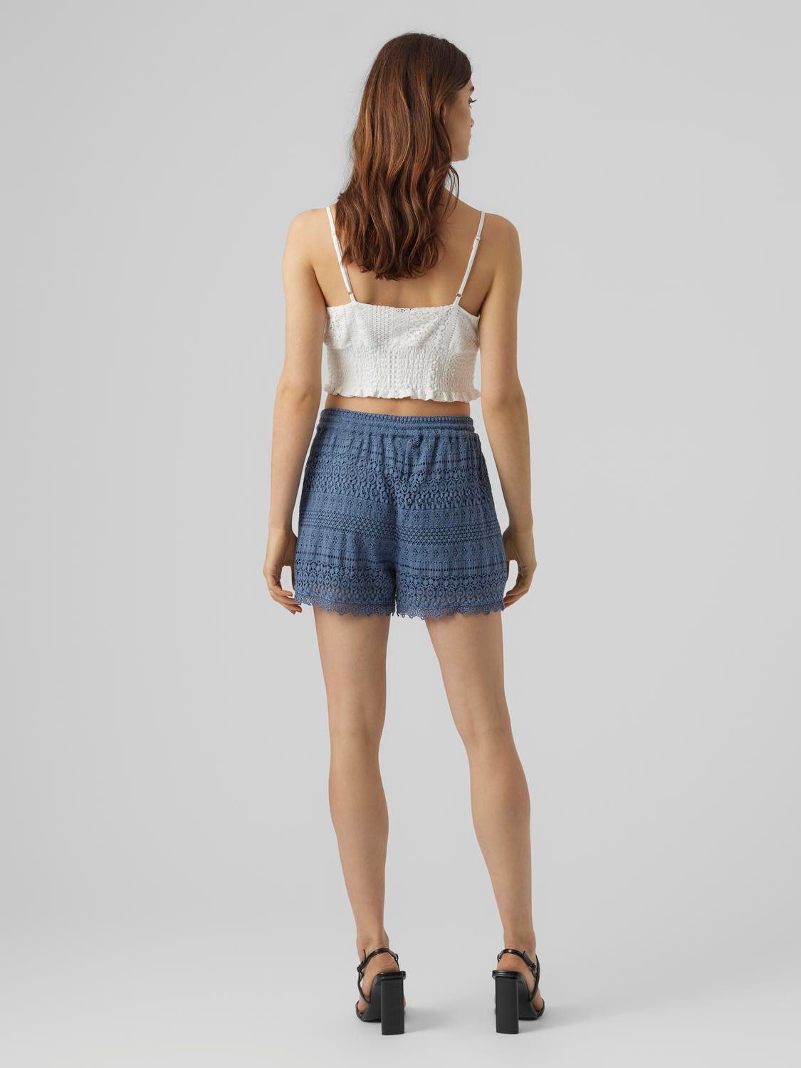 Vero Moda Top met spaghettibandjes VMHONEY LACE V-NECK CROPPED TOP WVN
