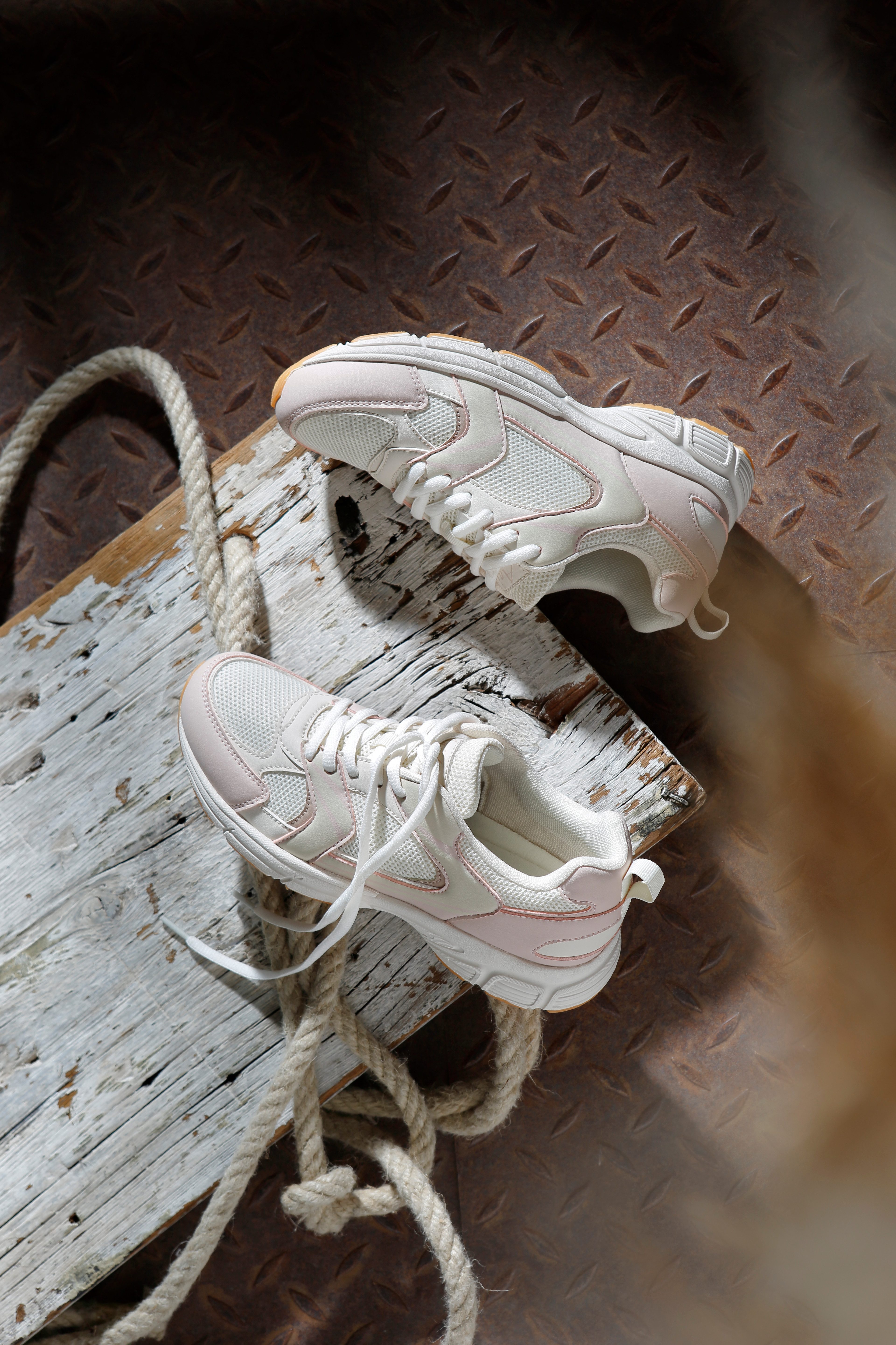 Aniston SHOES Sneakers , vrijetijdsschoen, lage schoen, veterschoen - nieuwe collectie