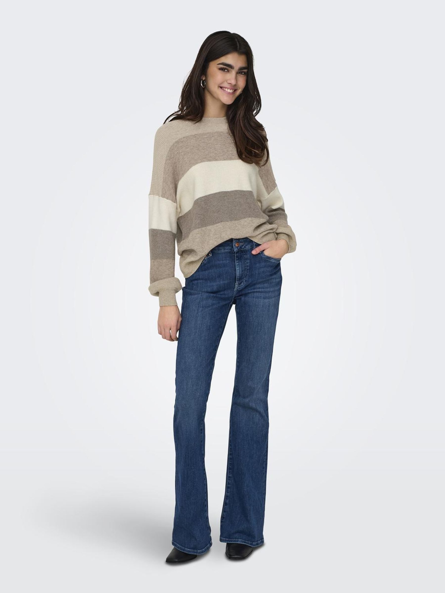 Only Gebreide trui ONLATIA L S STRIPE PULLOVER KNT NOOS
