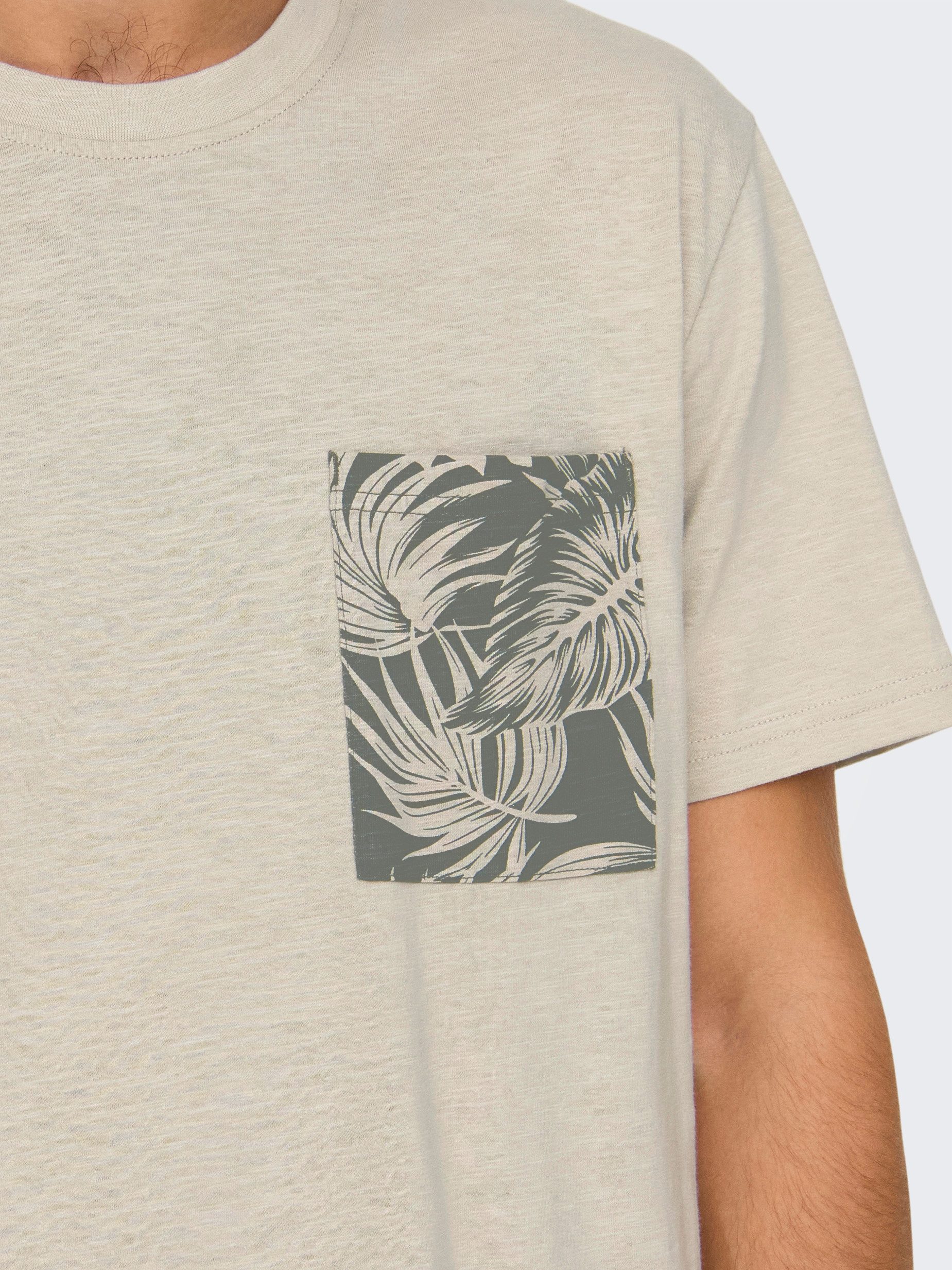 ONLY & SONS Shirt met ronde hals ONSPERRY LIFE REG LEAF POCKETTEE