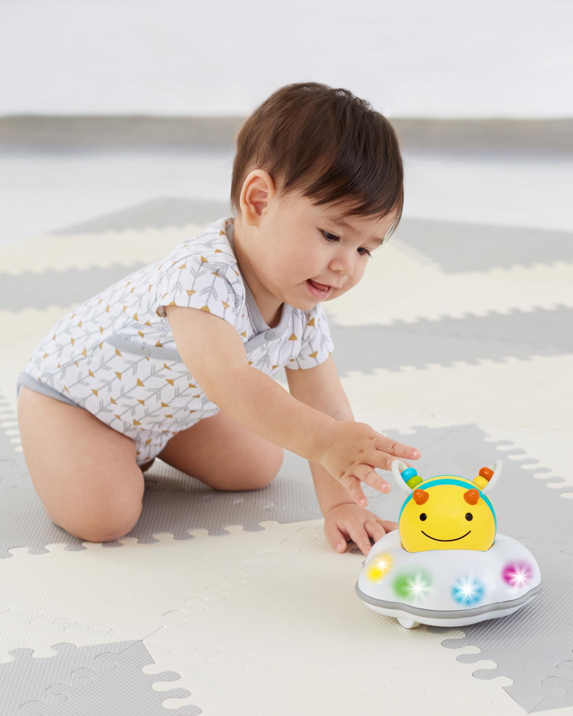 Skip Hop Leerspeelgoed Explore & More kruipspeelgoed bij