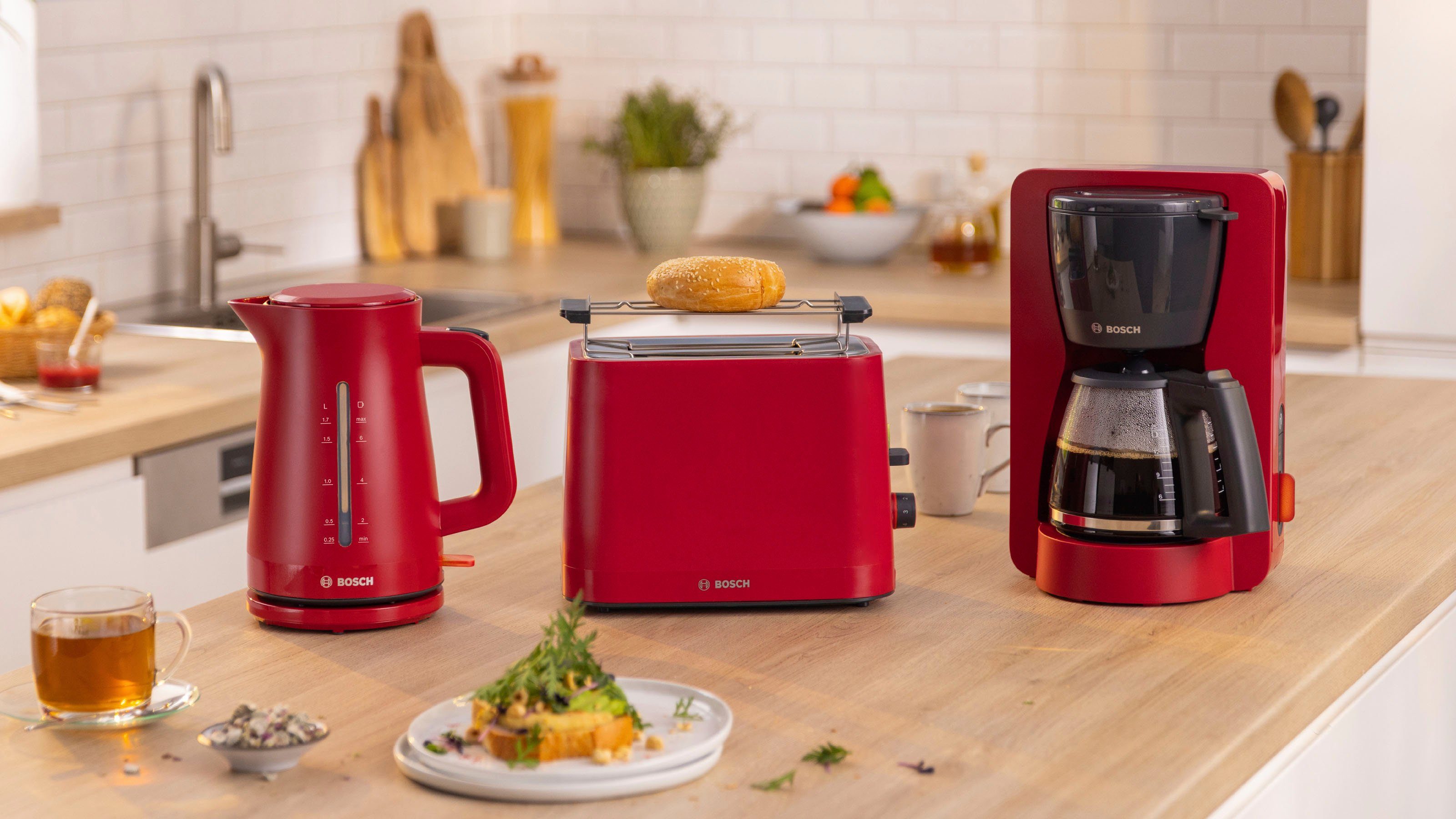 BOSCH Waterkoker MyMoment TWK3M124, 1,7 l, Automatische uitschakeling, kopjesweergave, aan beide kanten waterniveauaanduiding