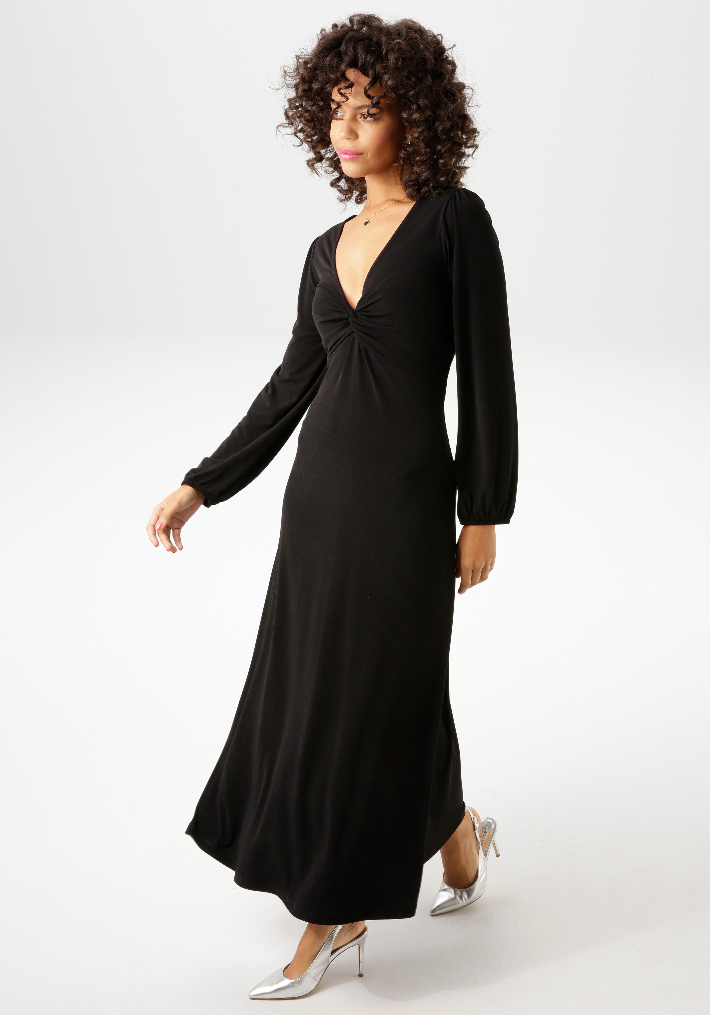 Aniston CASUAL Maxi-jurk met verfijnde knoop bij de decolleté - nieuwe collectie