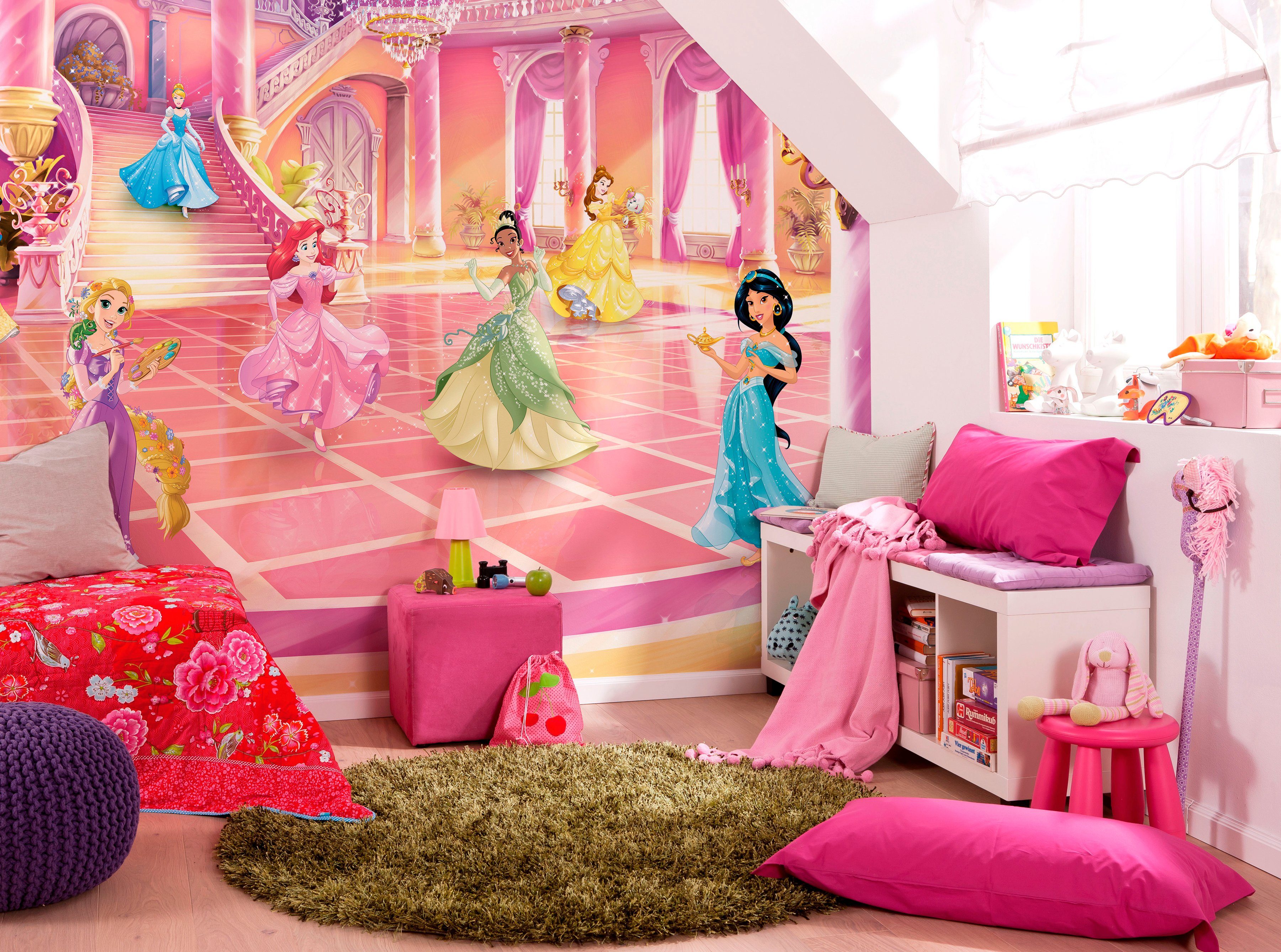 Komar Fotobehang Princess Glitzerparty - Afmeting 368 x 254 cm (set)