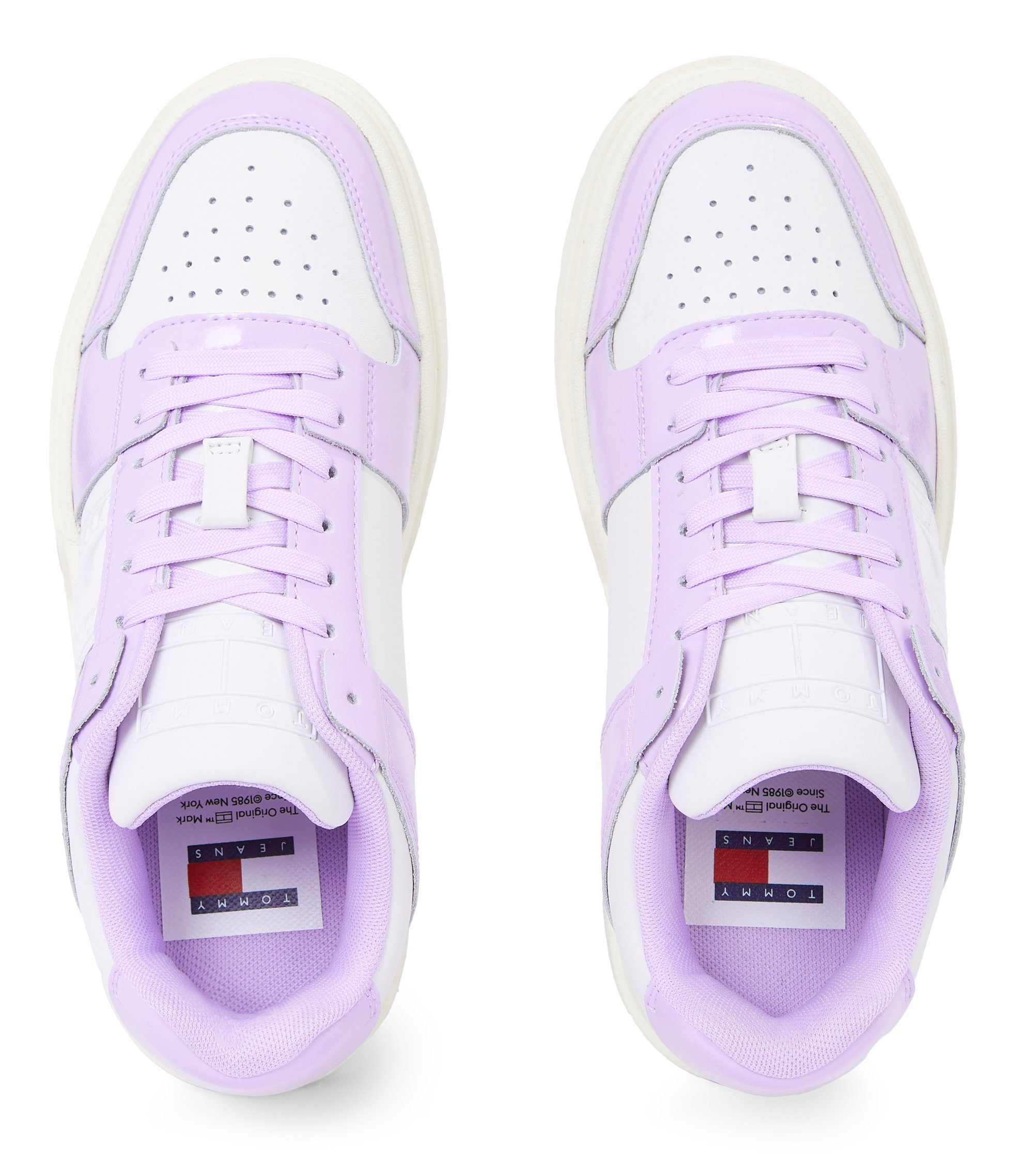 TOMMY JEANS Plateausneakers THE BROOKLYN PATENT met contrastafwerking, vrijetijdsschoen, lage schoen, veterschoen