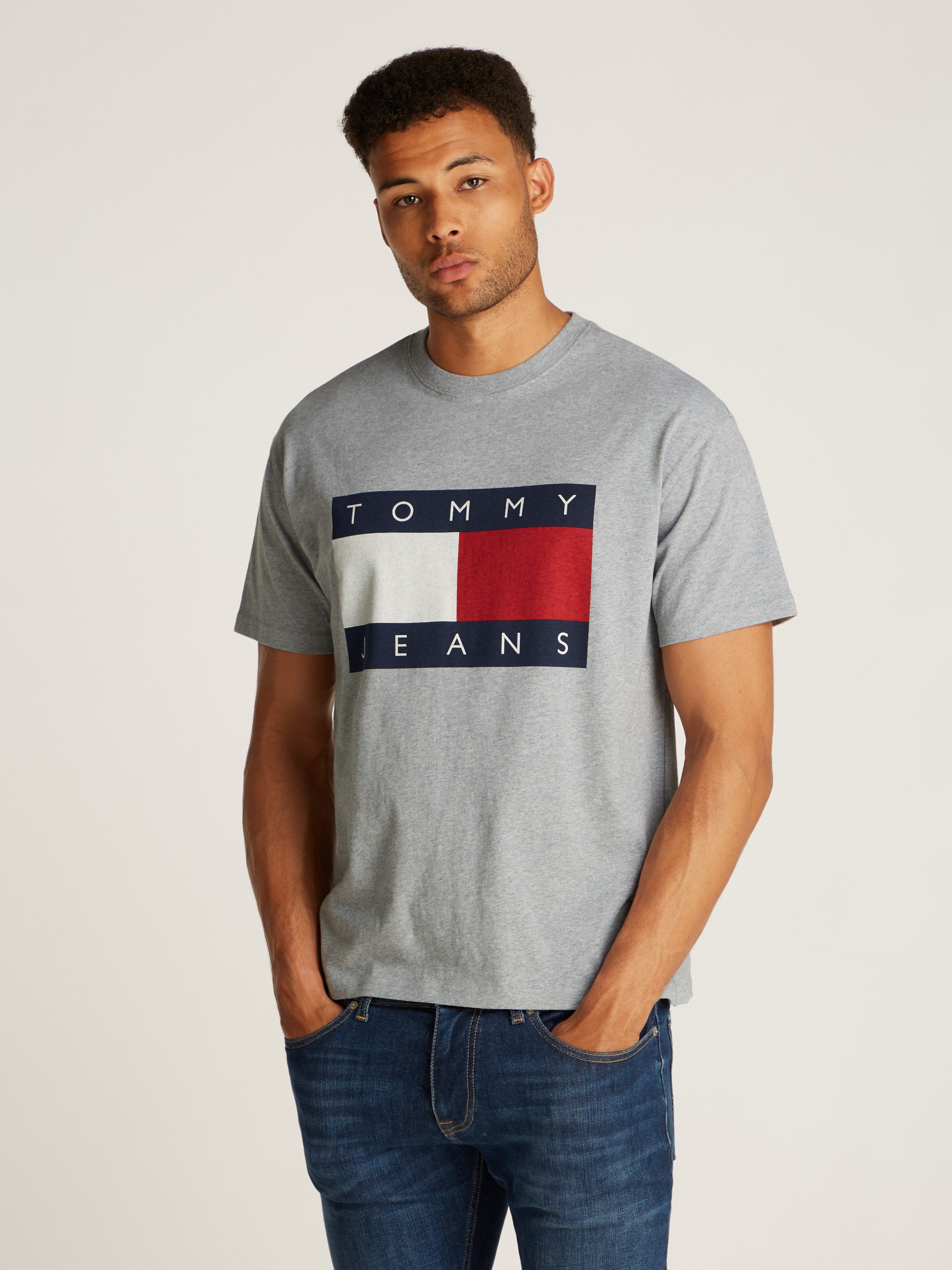 TOMMY JEANS T-shirt