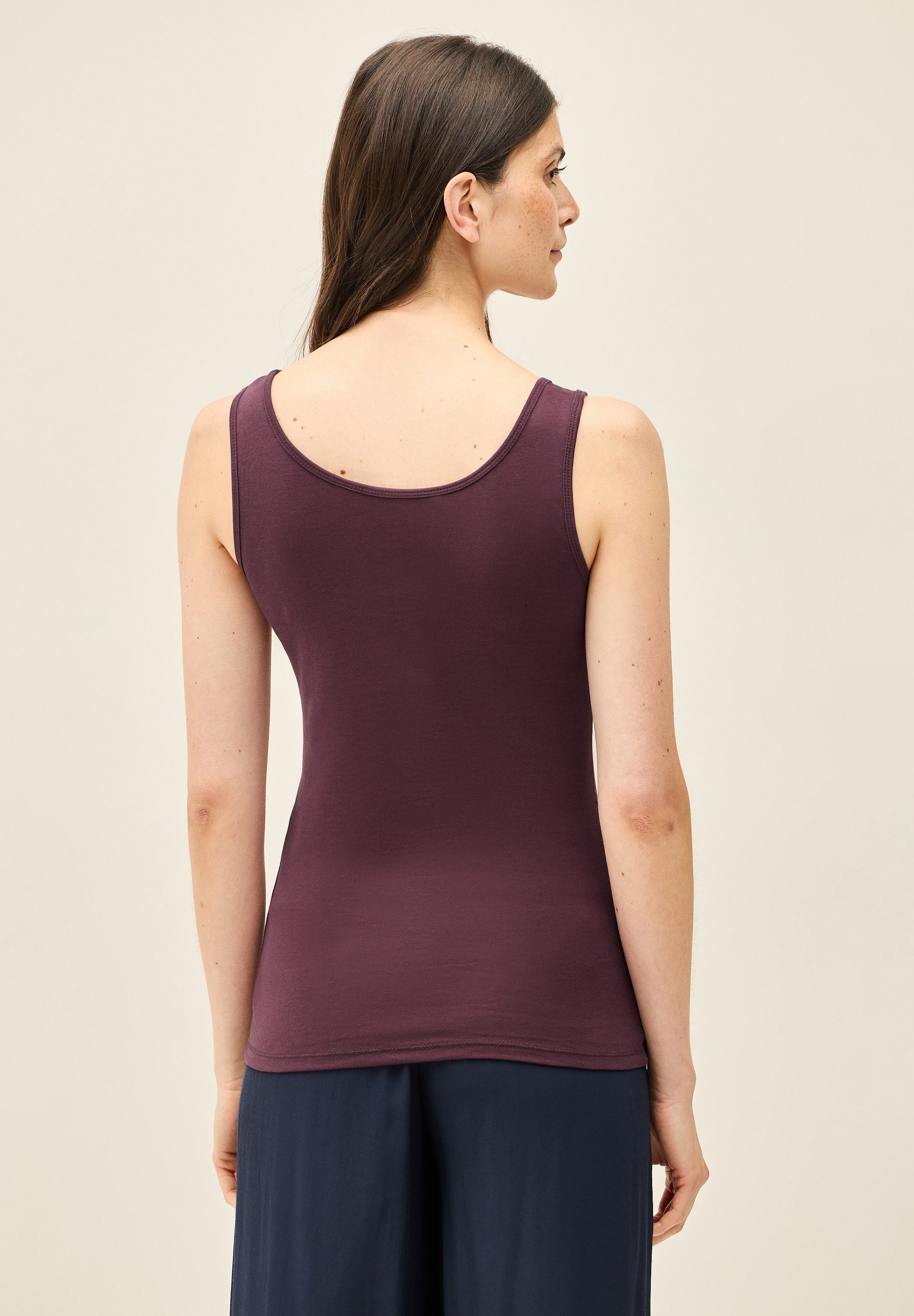 Cecil Top Stijl Linda met diepe ronde hals