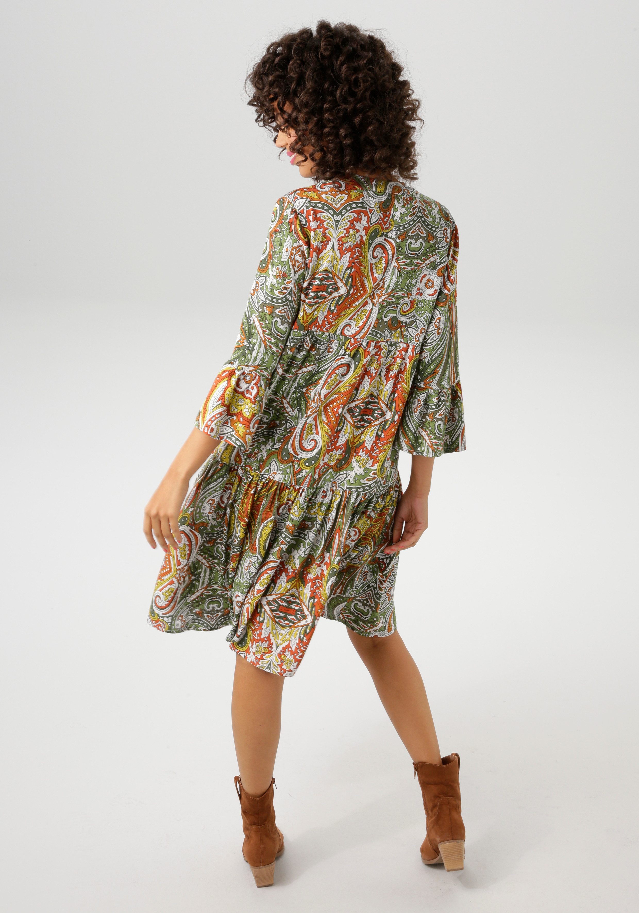 Aniston CASUAL Tuniekjurk met kleurharmonieuze, grootformaat paisley-patroon - nieuwe collectie