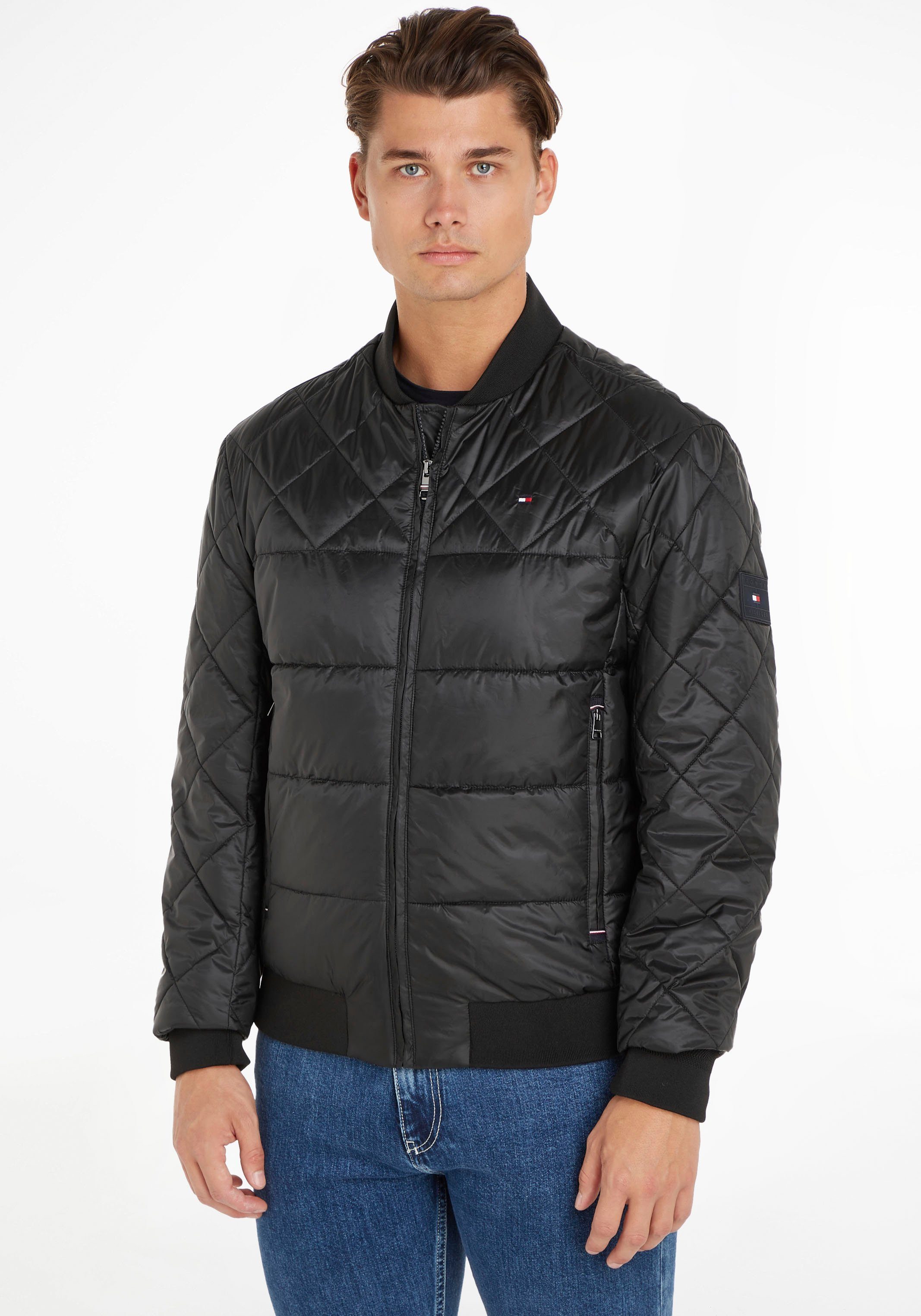 Tommy Hilfiger Bomberjack PACKABLE RECYCLED BOMBER met subtiele kleur-inzetten in labelkleuren