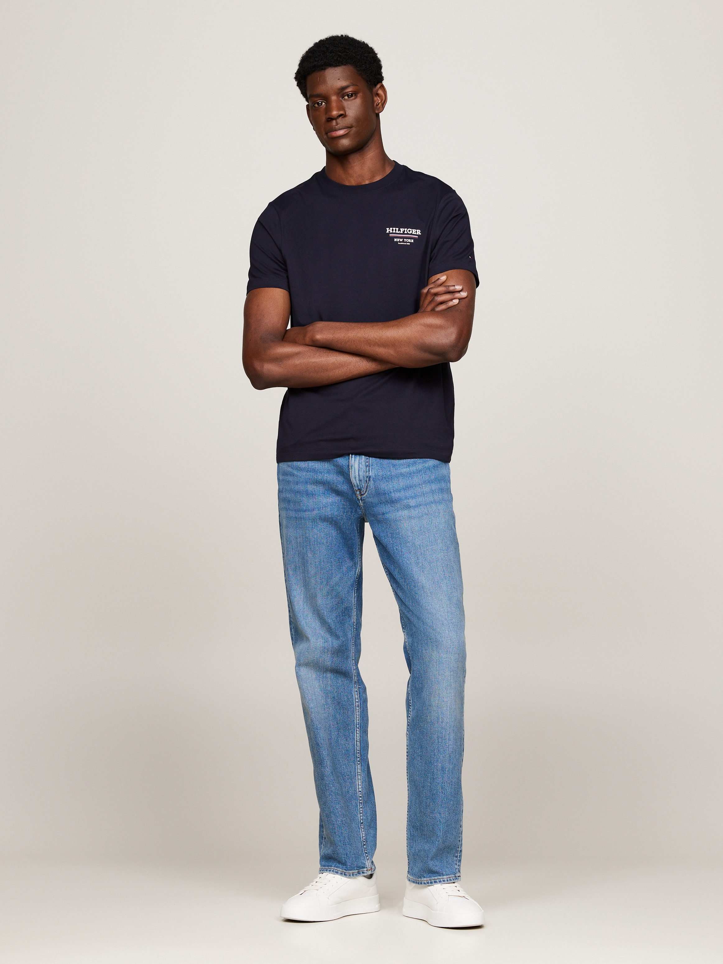 Tommy Hilfiger T-shirt HILFIGER GLOBAL STRIPE TEE contrastkleurige print op de borst