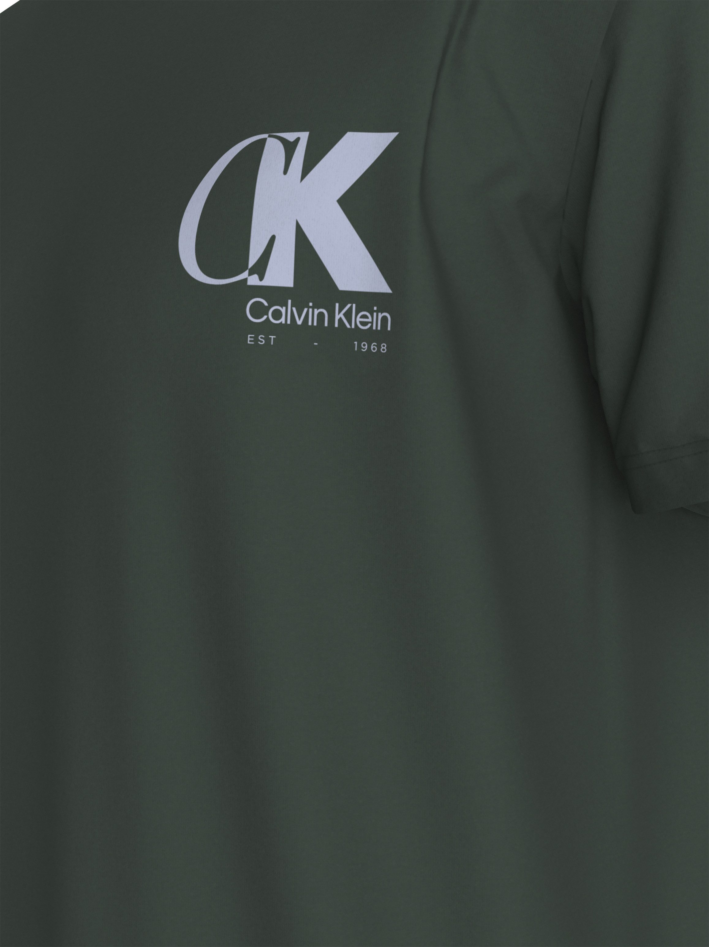 Calvin Klein T-shirt