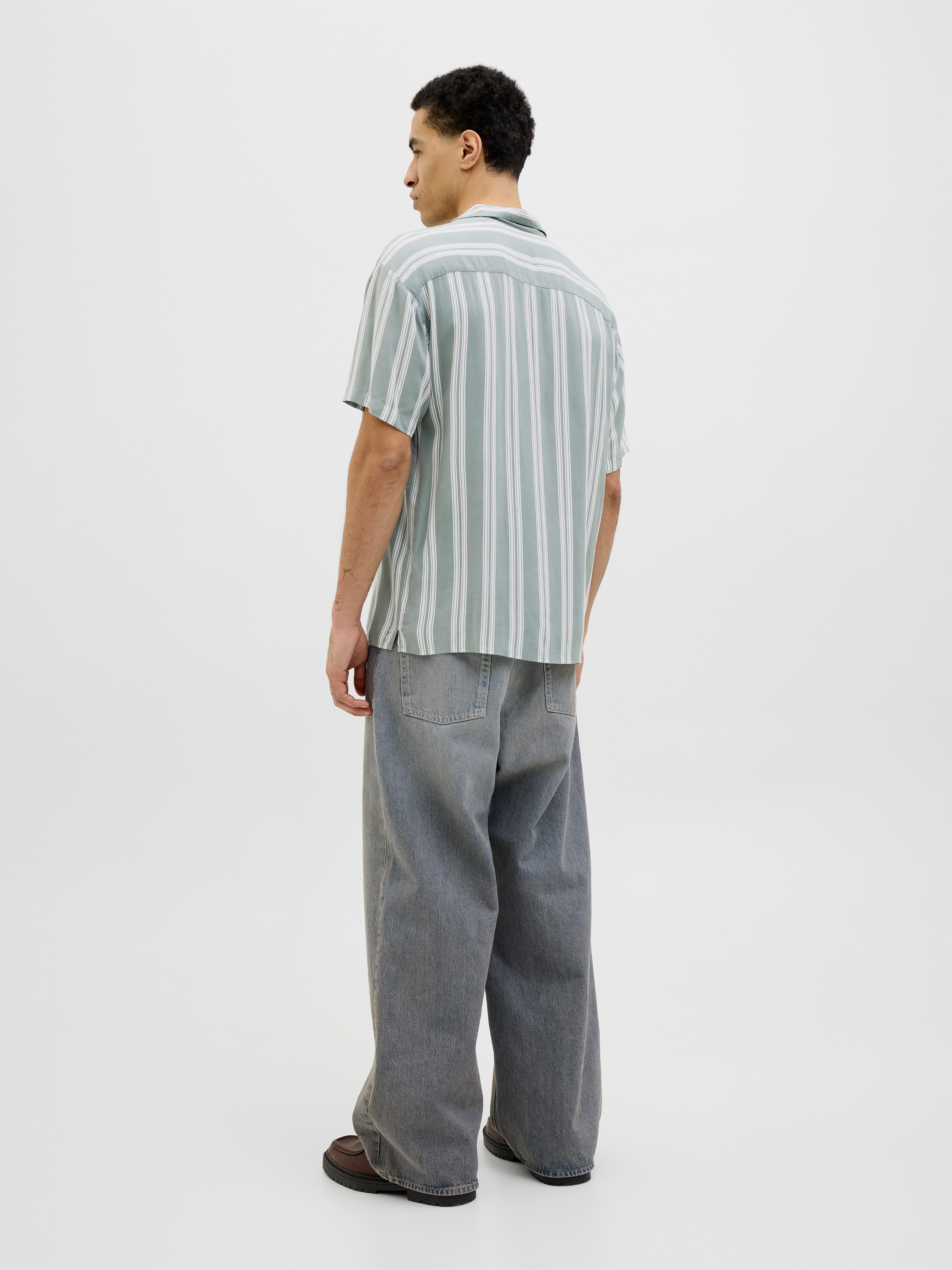 Jack & Jones Overhemd met korte mouwen JJEJEFF STRIPE RESORT SHIRT SS SN