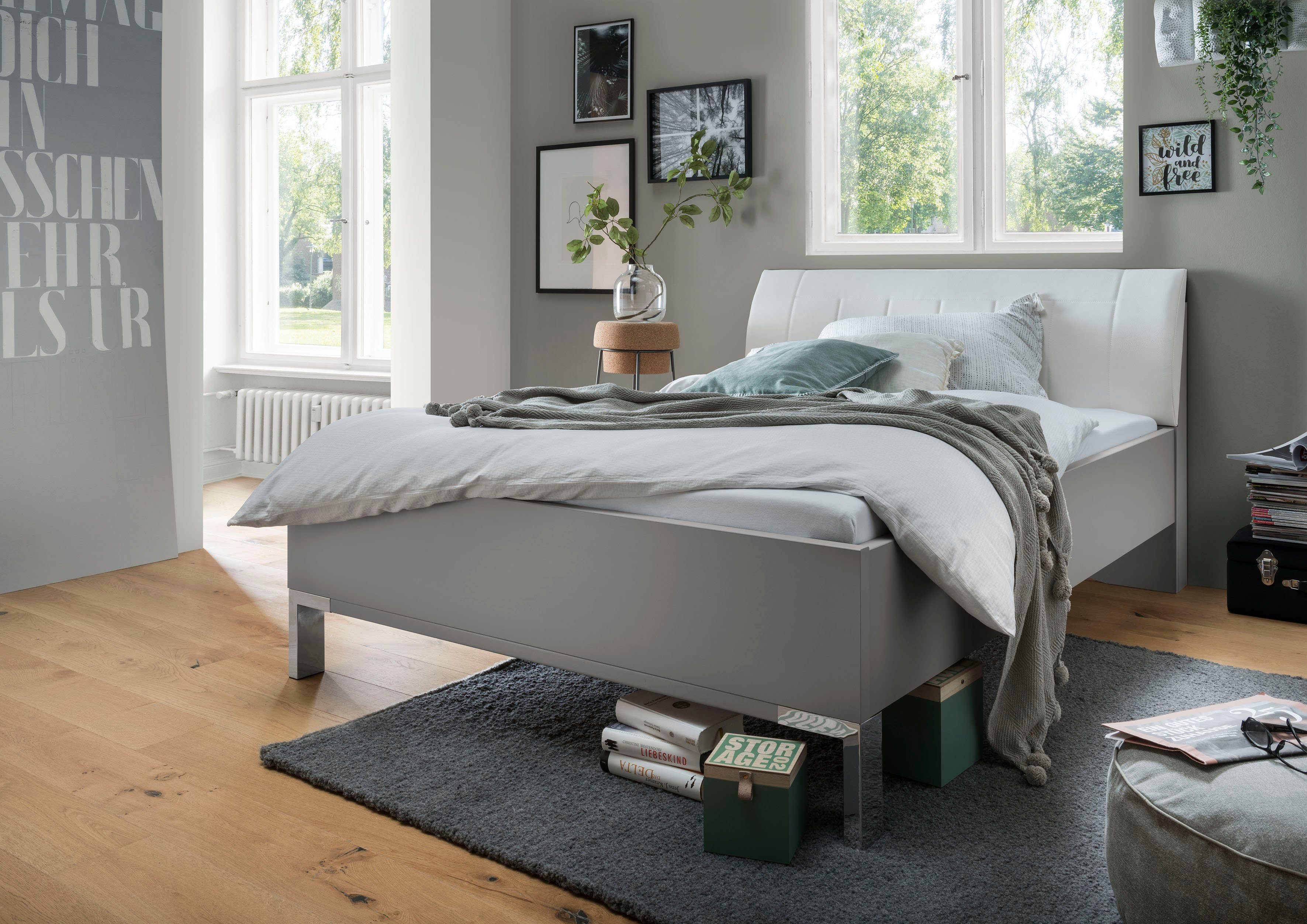 WIEMANN Futonbed Monaco, Bedframe, Bedframe, comfortabel gestoffeerd hoofdbord