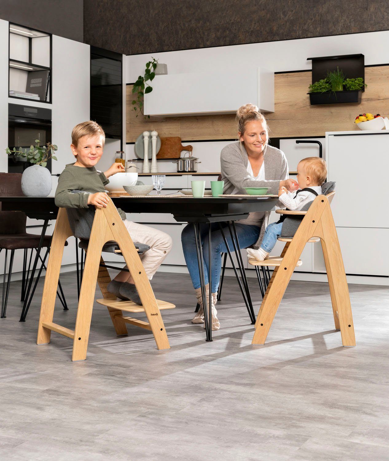 Hauck Kinderstoel Arketa, oak FSC®- beschermt bos - wereldwijd