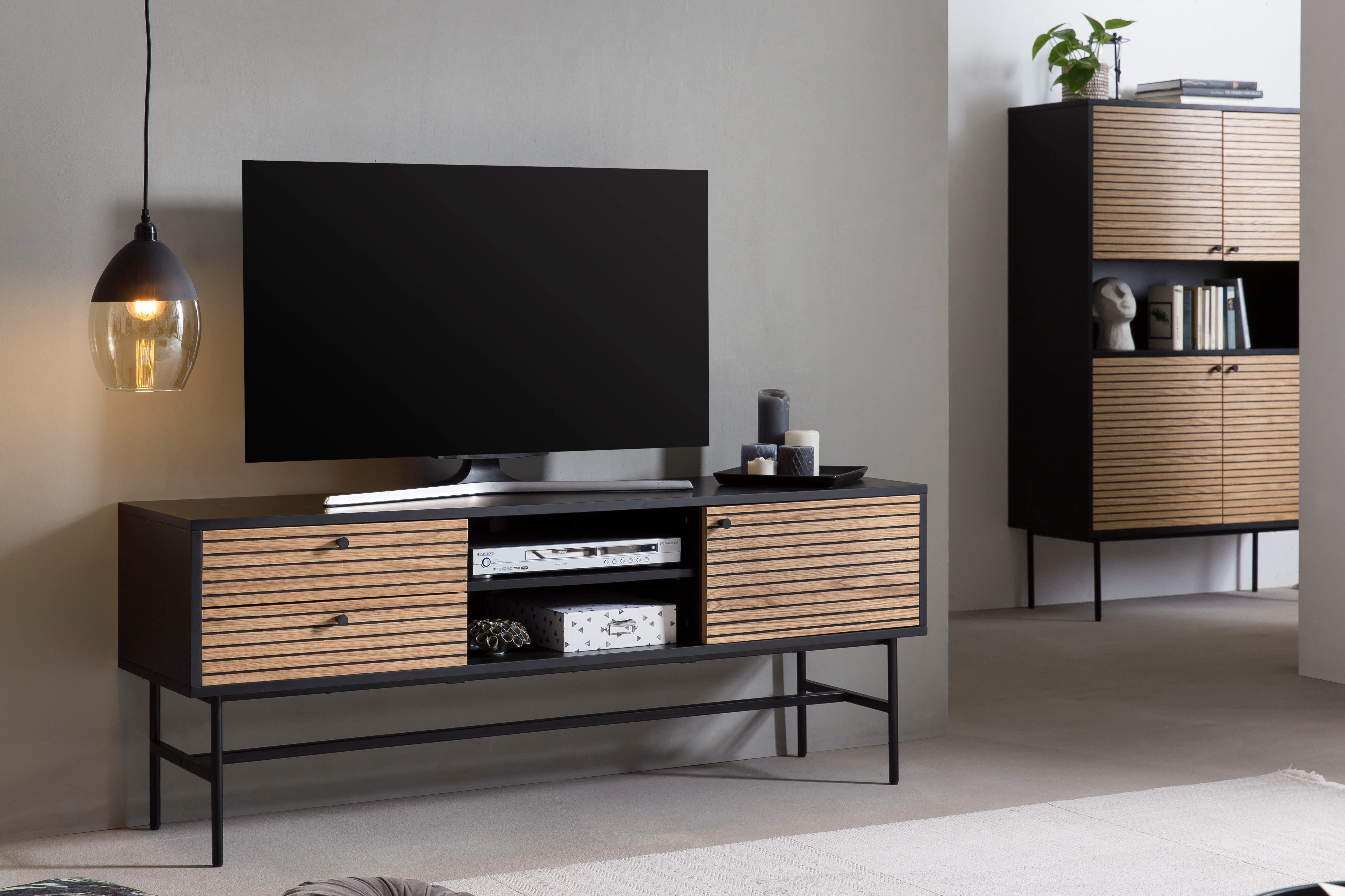 SalesFever Tv-meubel Commode met 2 kabeldoorvoeren
