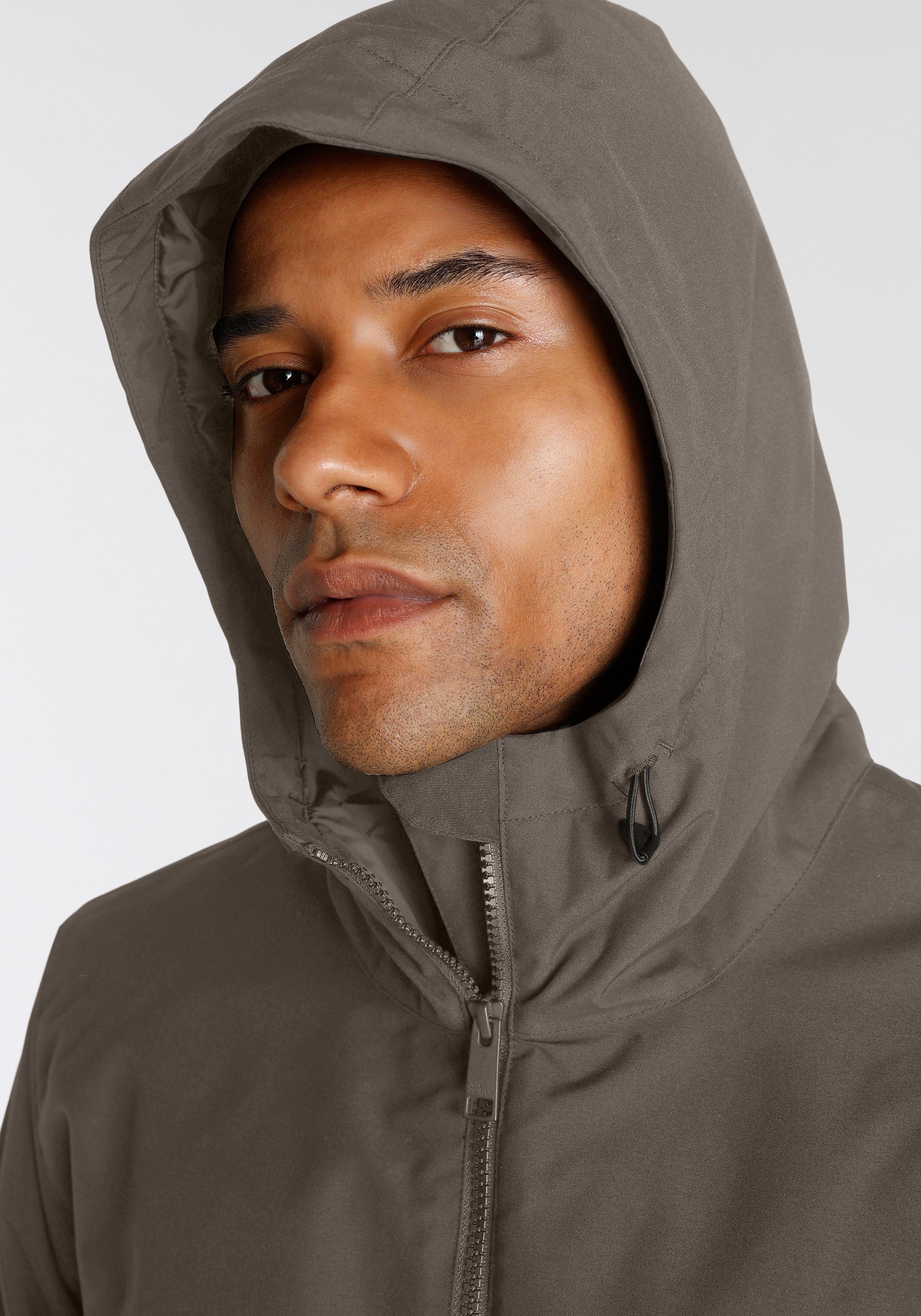 Jack Wolfskin Functioneel jack NOSTA outdoorjas Waterafstotend en winddicht, overgangsjas