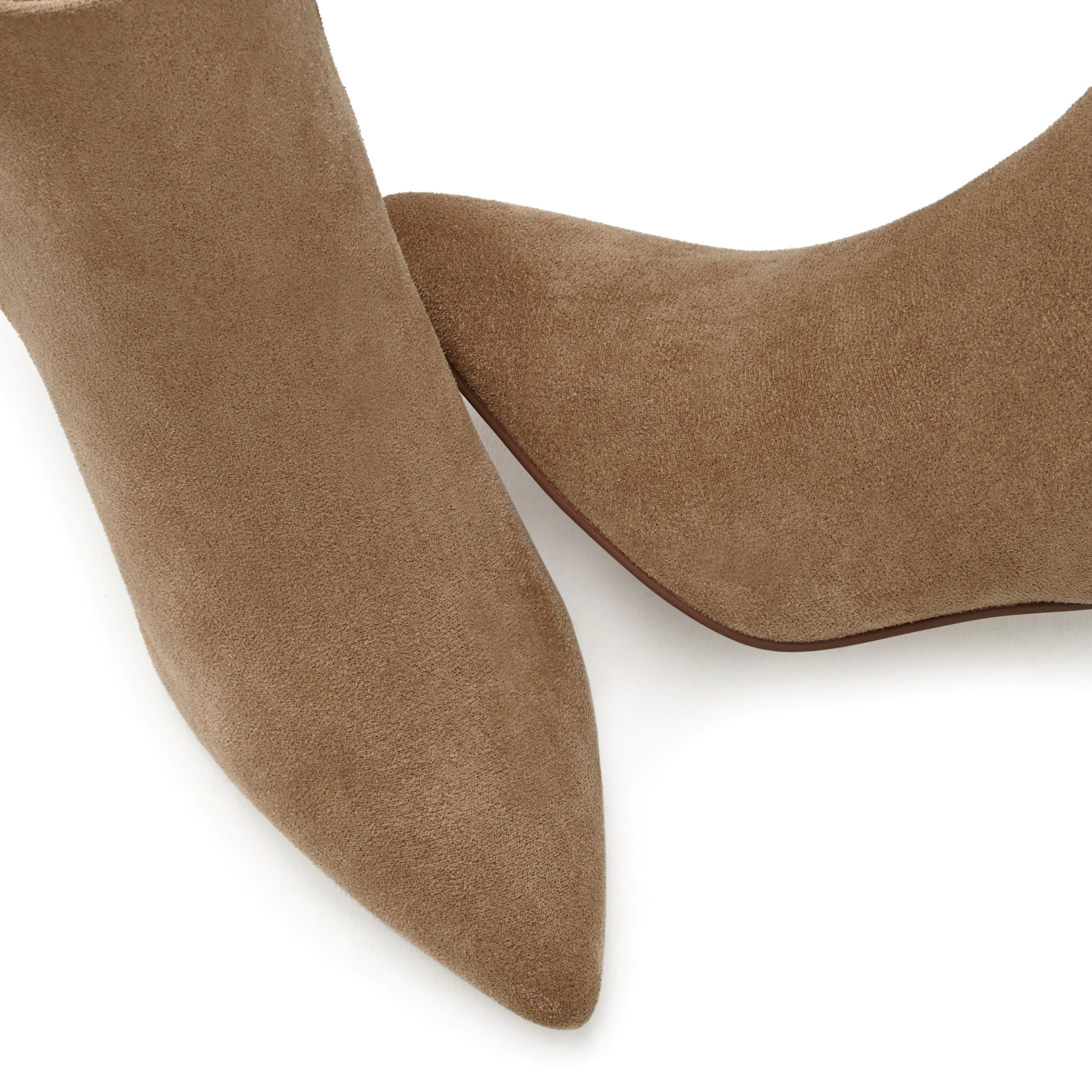 Lascana Highheel-laarsjes in spitse vorm & naaldhak, ritslaars vegan