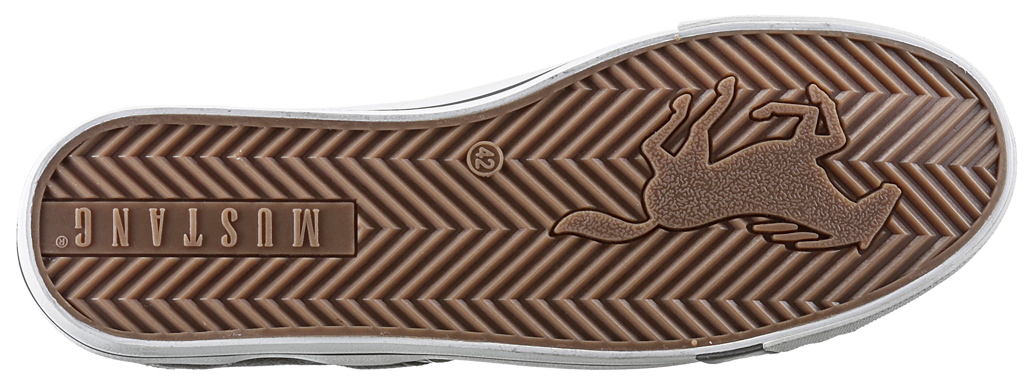 Mustang Shoes Slip-on sneakers Slipper, zomerschoen, vrijetijdsschoen om in te slippen