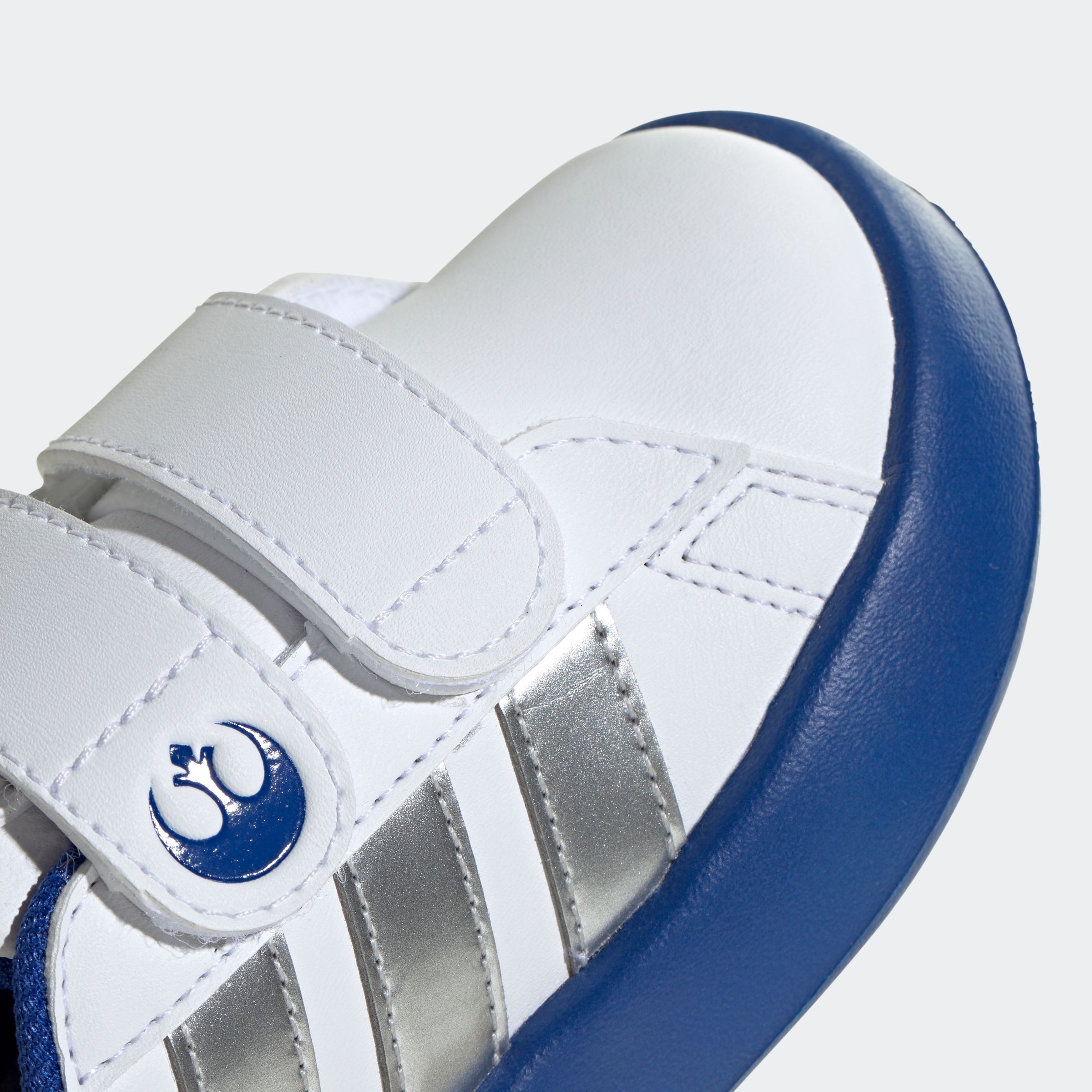 adidas Sportswear Klittenbandschoenen ADIDAS STAR WARS KIDS GRAND COURT 2.0 SCHUH Design geïnspireerd op de adidas Superstar, voor kinderen