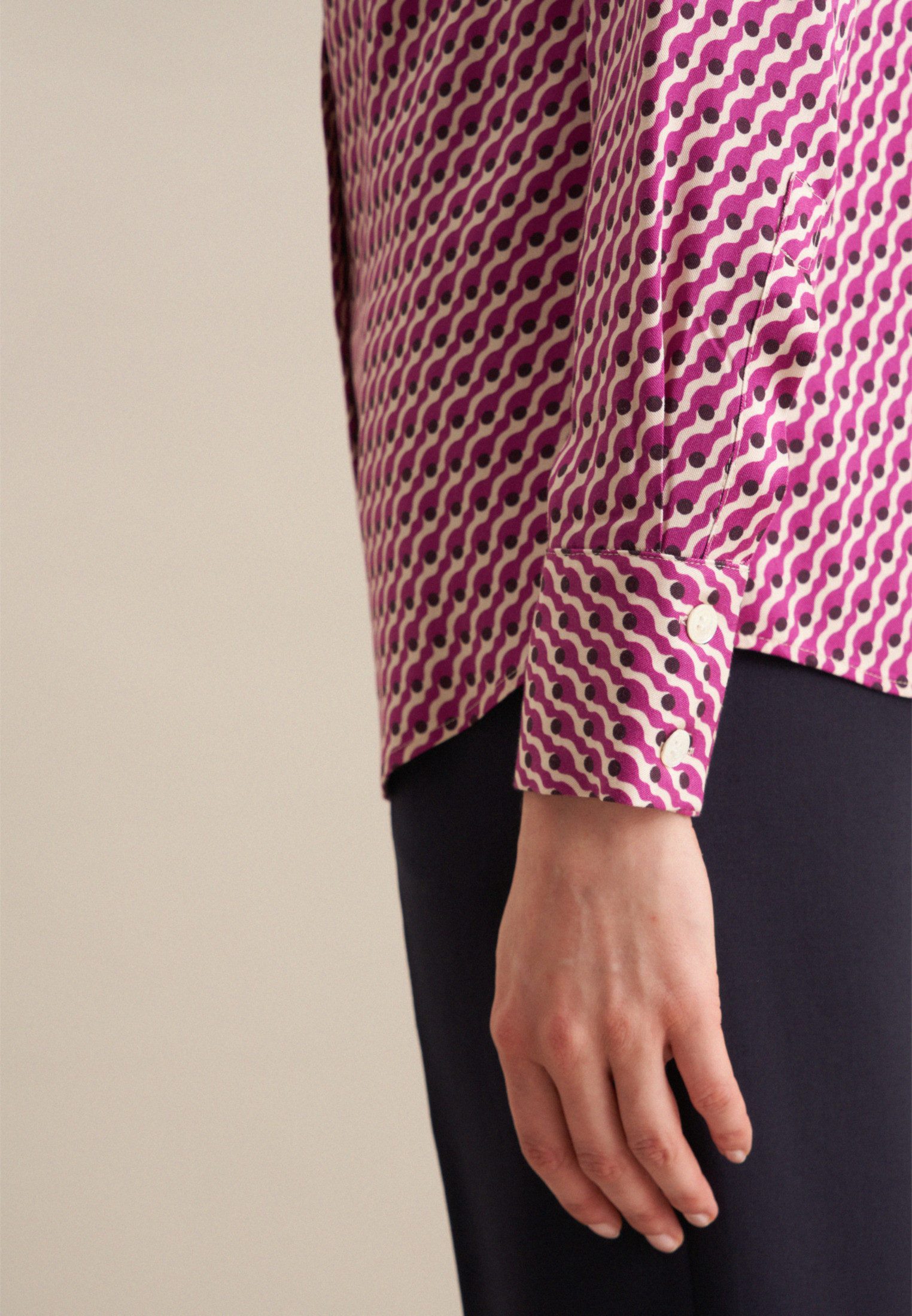 seidensticker Overhemdblouse Zwarte roos Lange mouwen kraag print