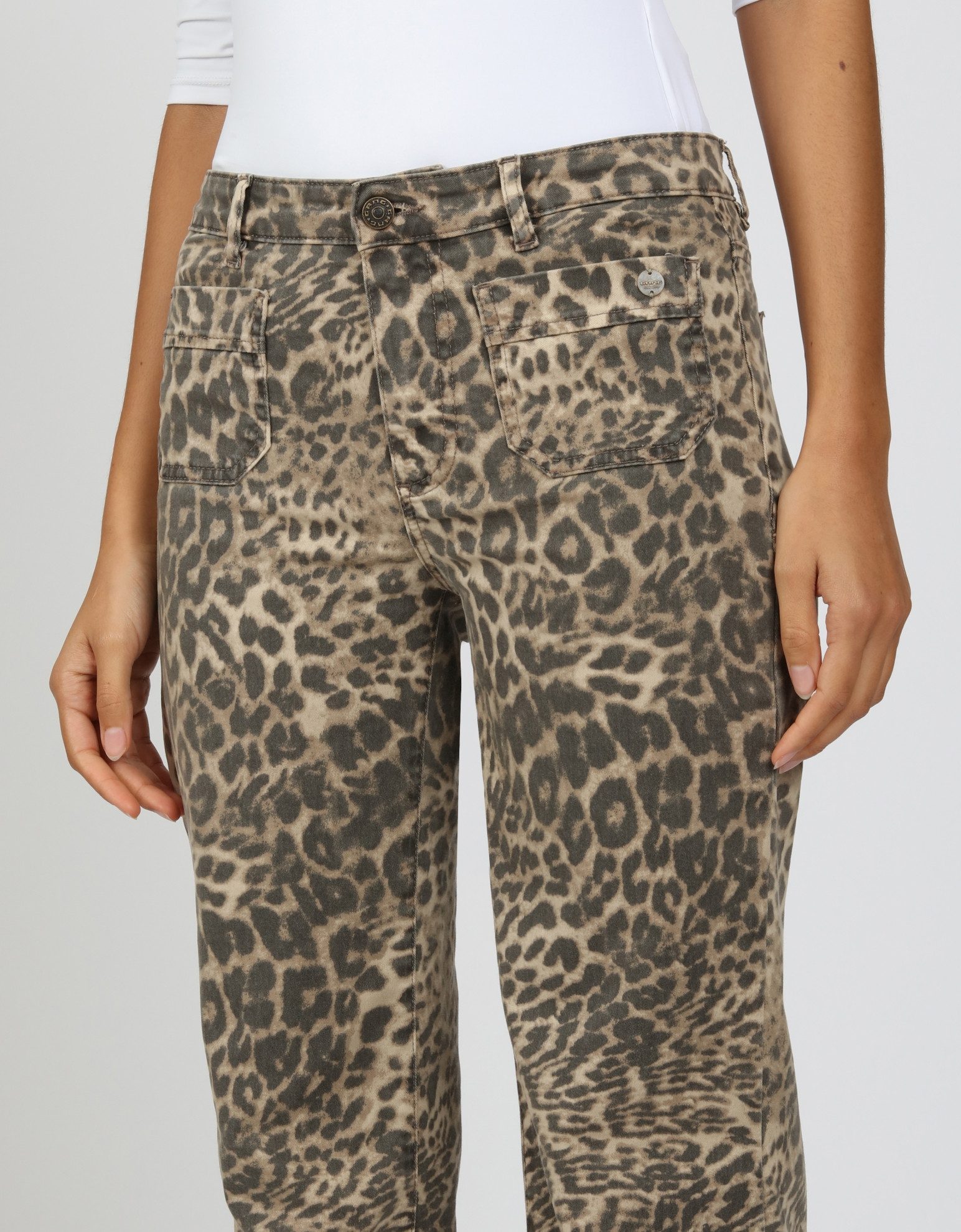 GANG Bootcut jeans 94 JESSI FLARED met trendy luipaardmotief