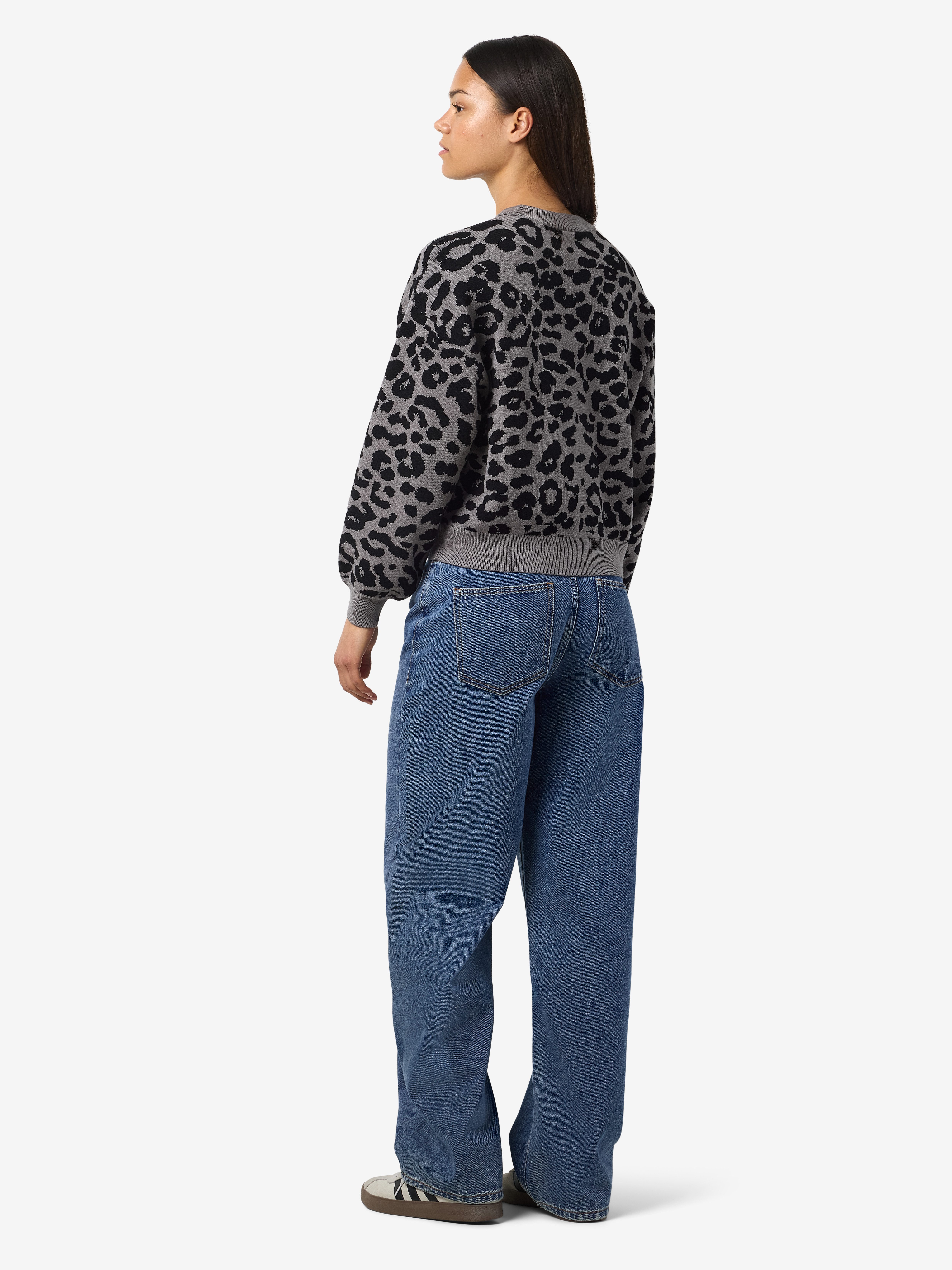 Noisy may Gebreide trui NMCHARLOTT L/S O-NECK KNIT FWD NOOS